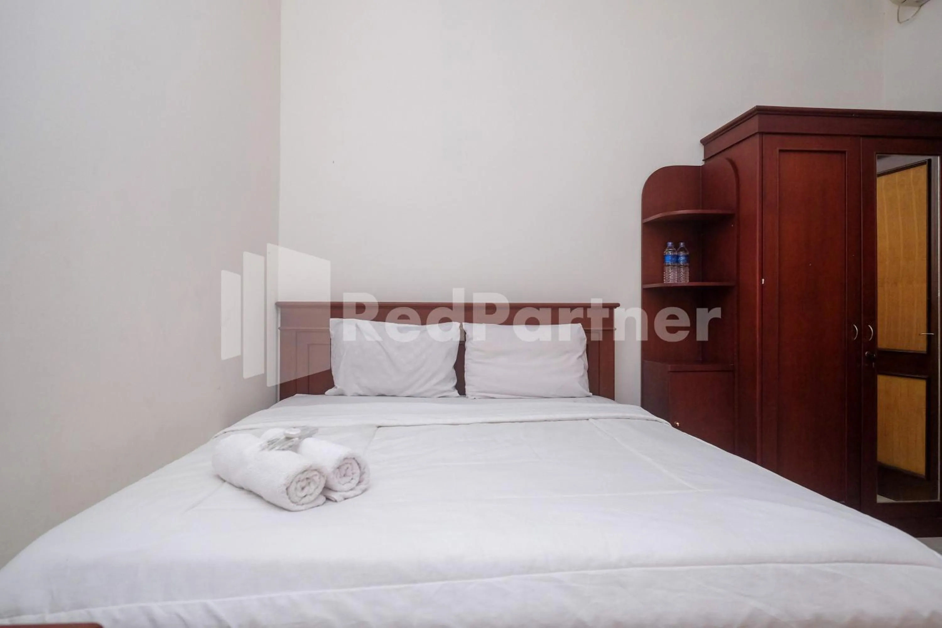 Bed in Griya Fatima Mitra RedDoorz near UGM