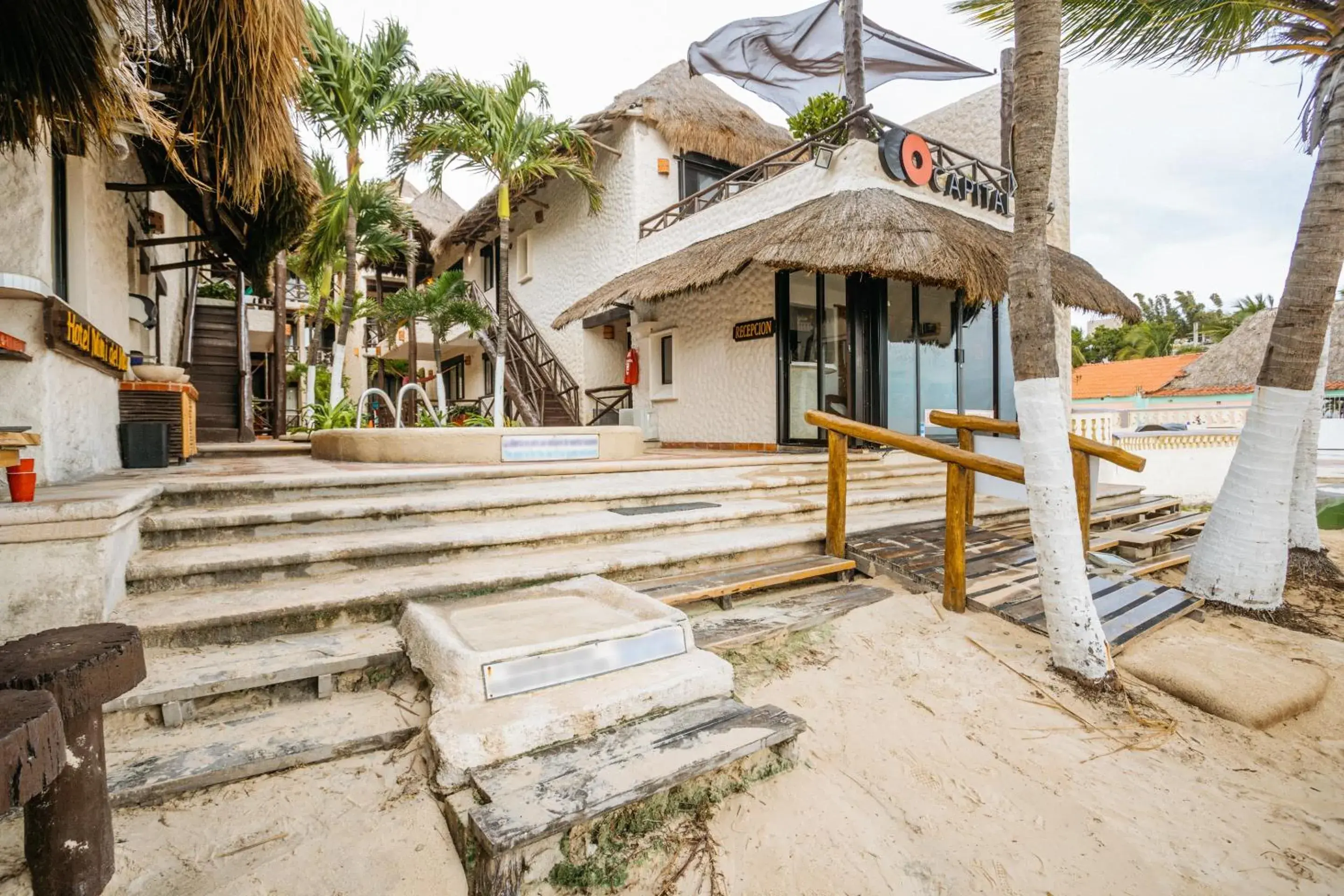 Facade/entrance in Capital O Mimi Del Mar, Playa del Carmen Facade/entrance in Capital O Mimi Del Mar, Playa del Carmen