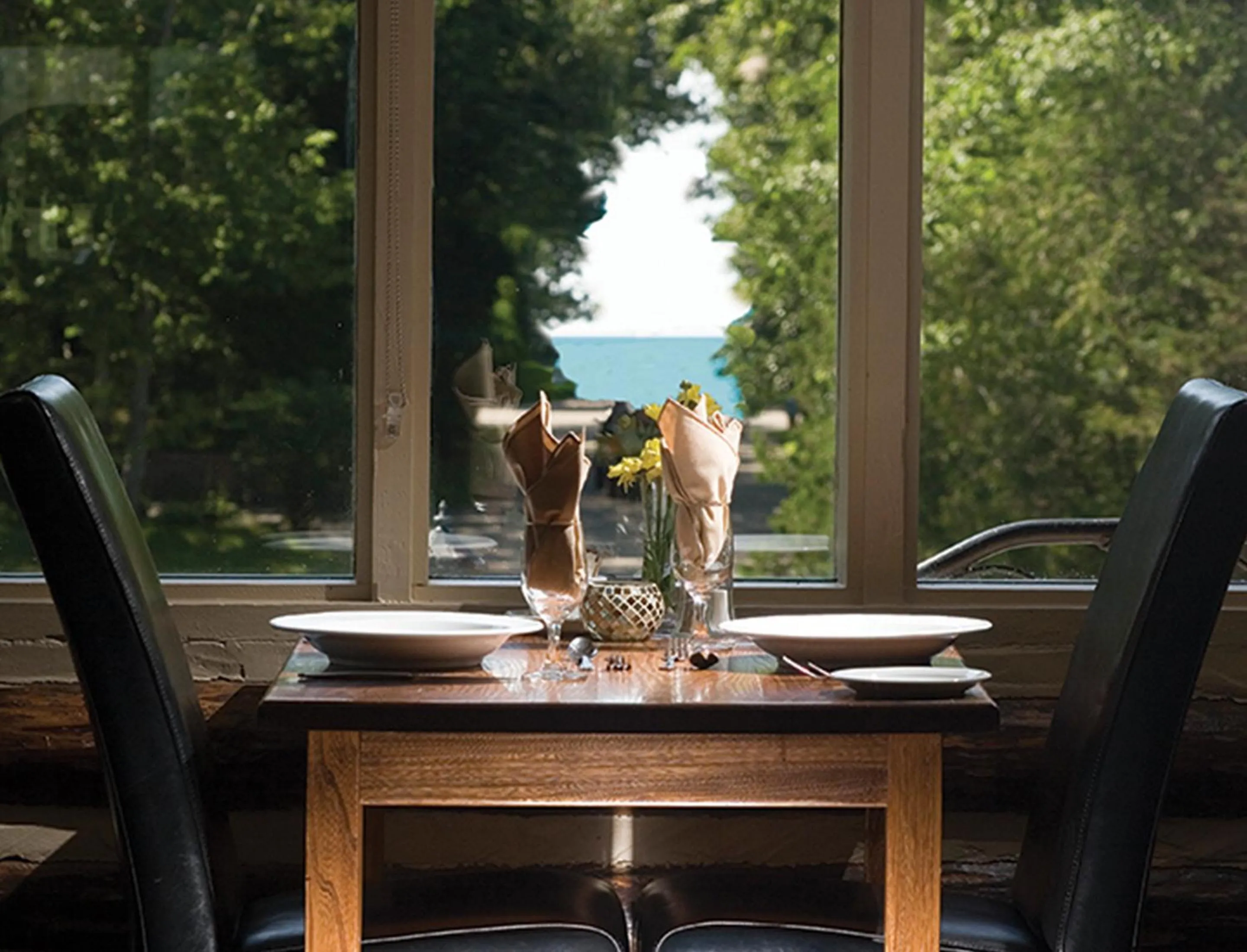 Restaurant/places to eat in Oakwood Resort