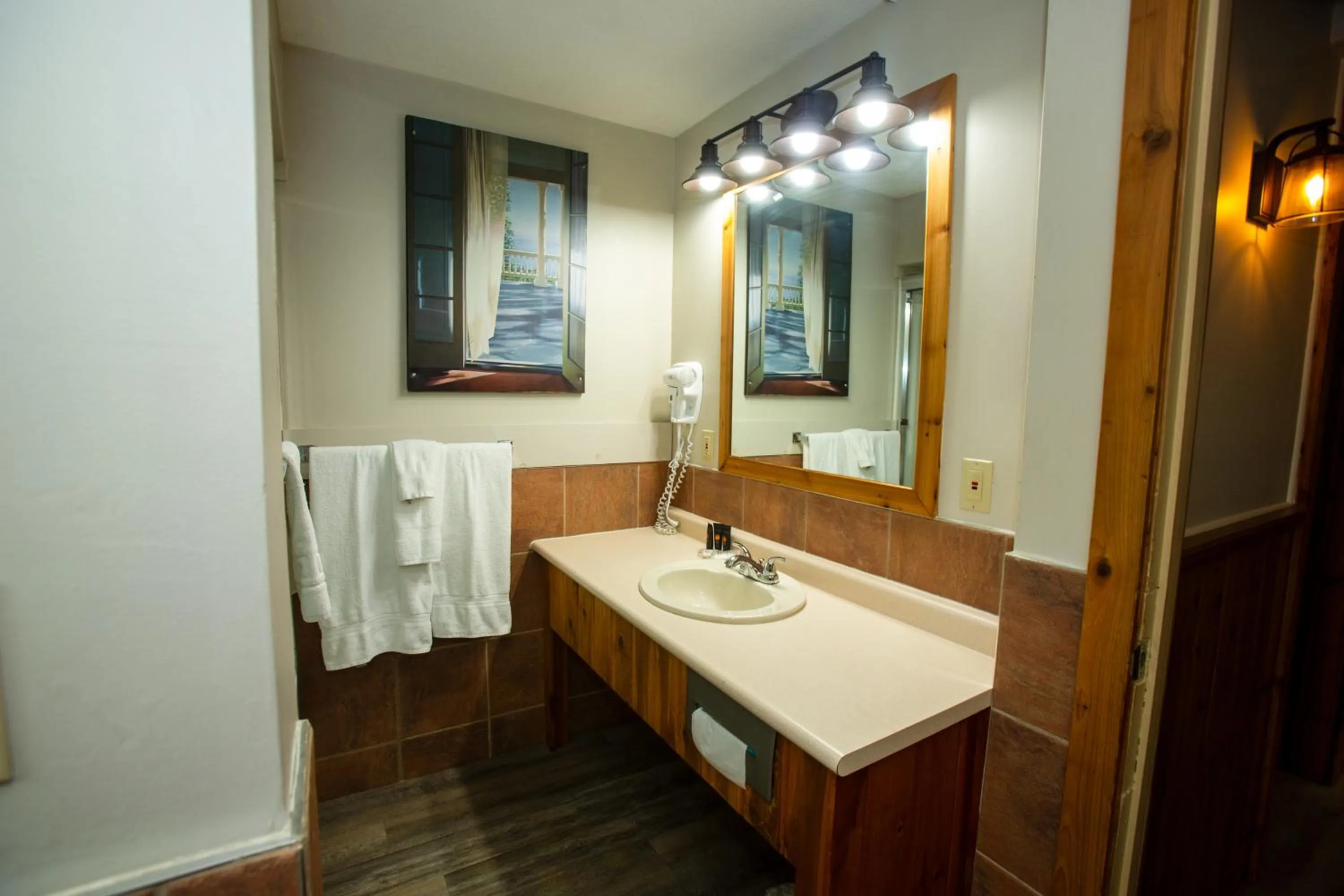 Bathroom in Oakwood Resort