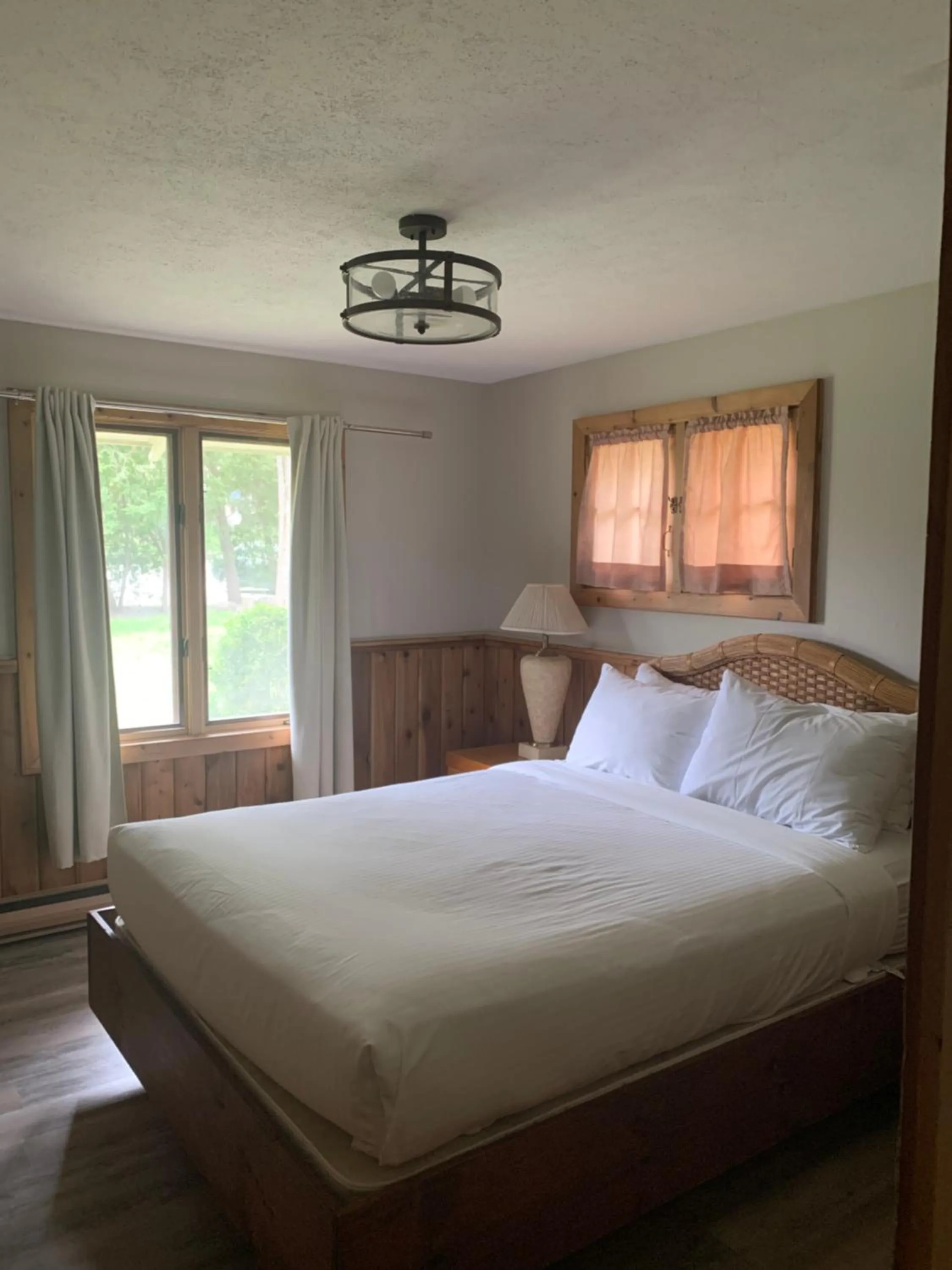 Bed in Oakwood Resort