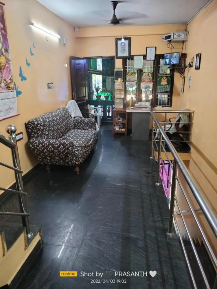 Lobby or reception in Sri Krishna Guest House