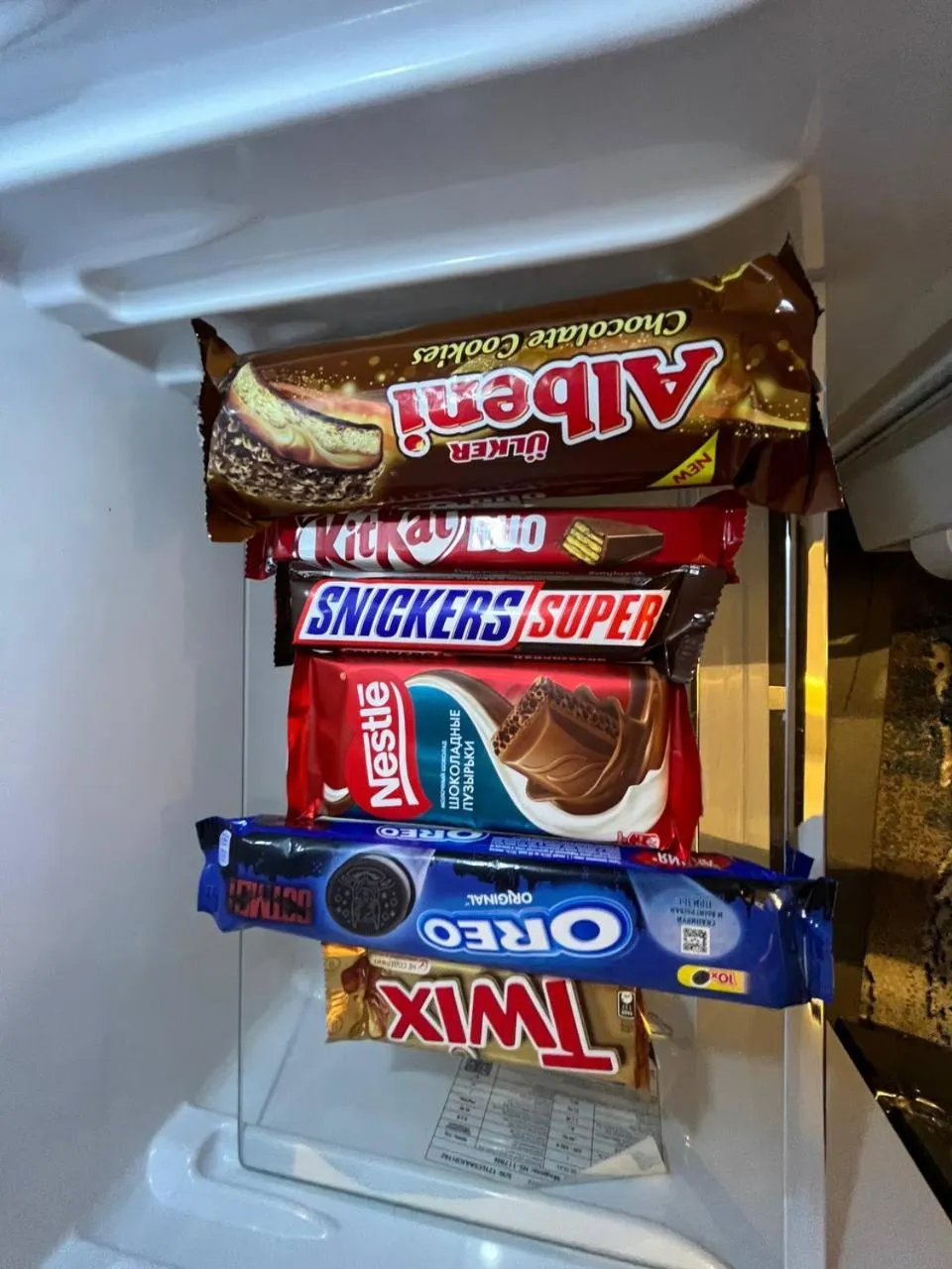 oven in UNIQUE HOTEL