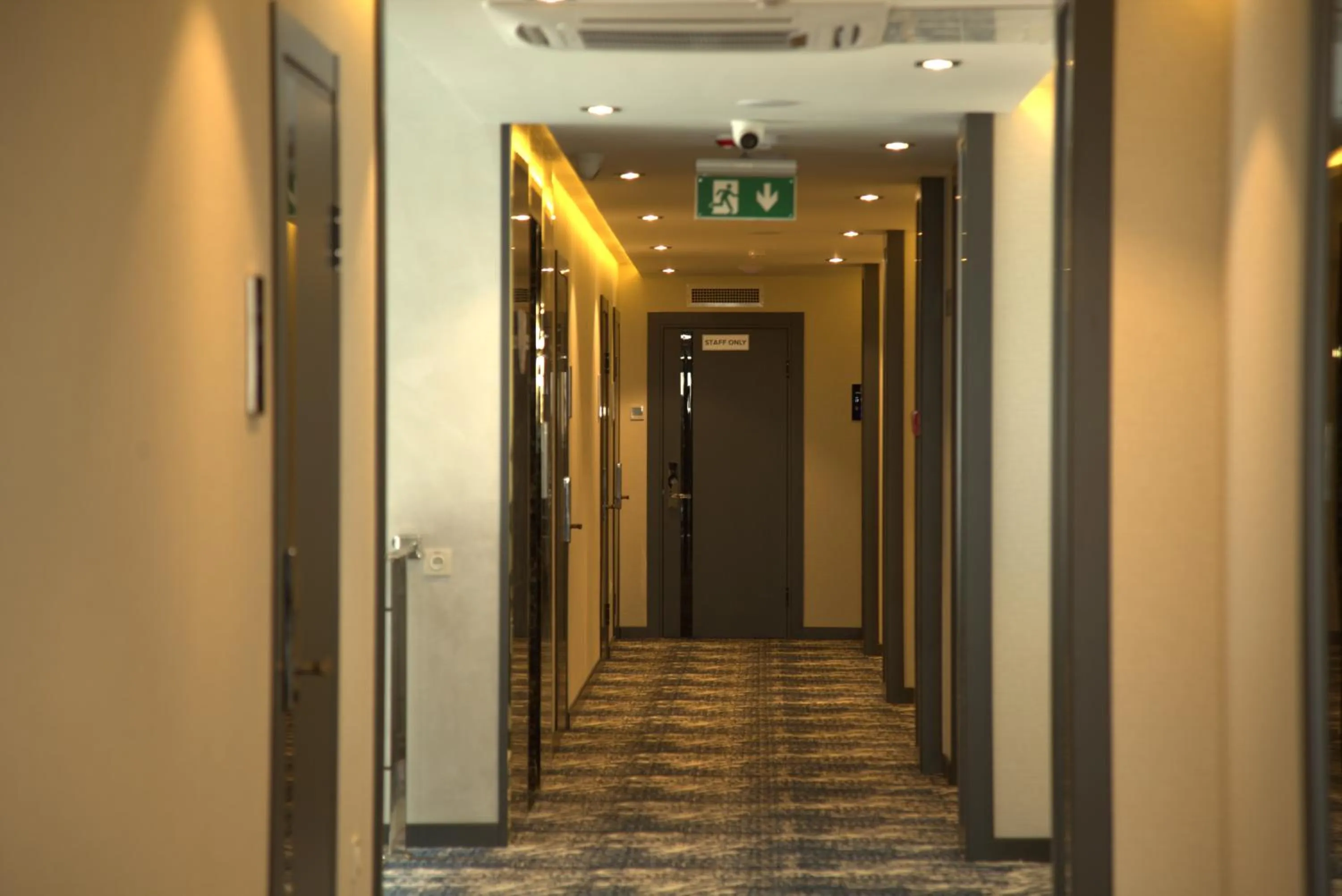 Facade/entrance in UNIQUE HOTEL