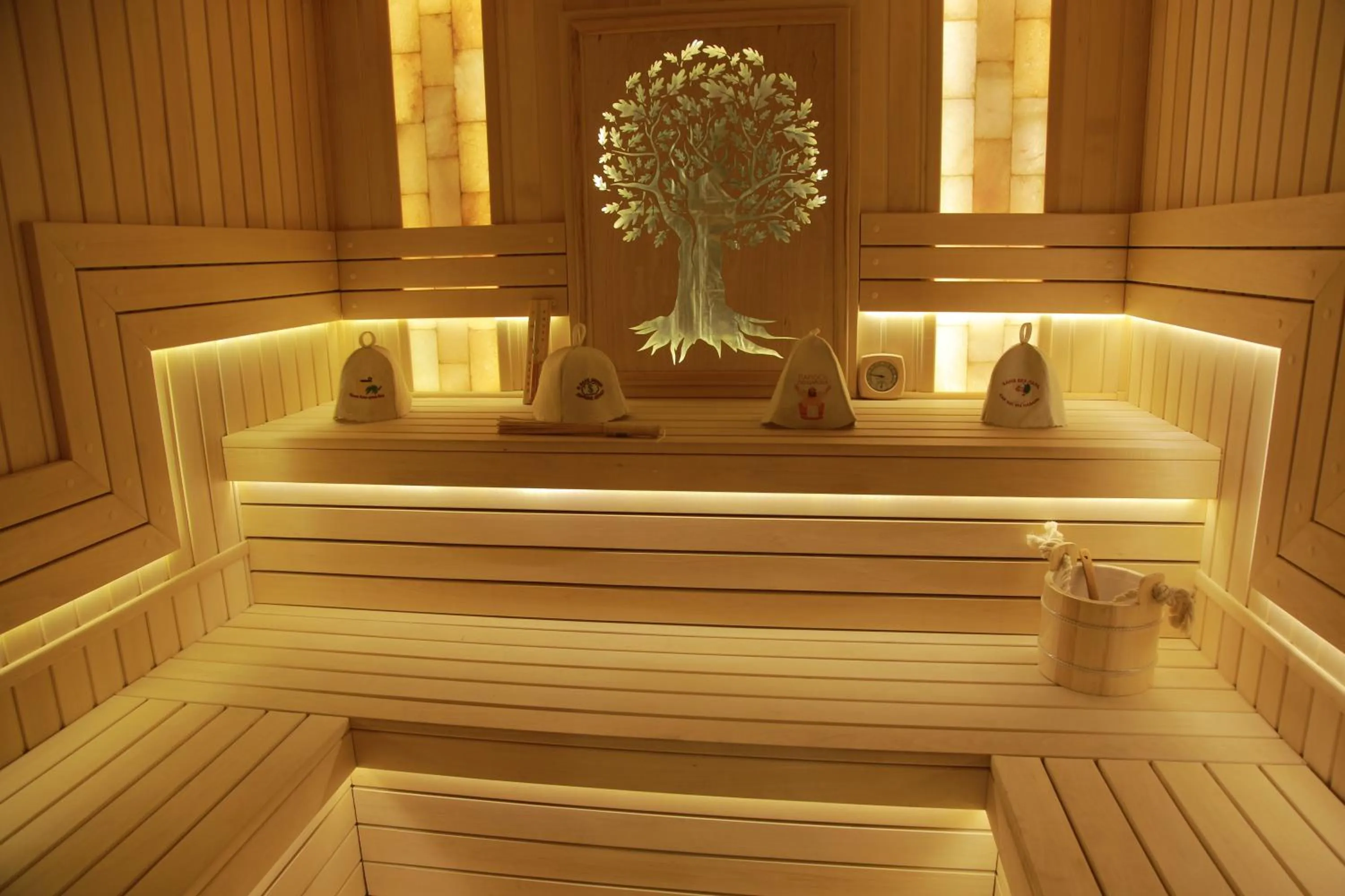 Sauna in UNIQUE HOTEL