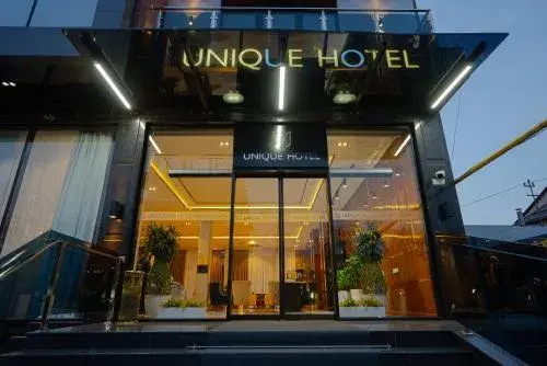 UNIQUE Airport Hotel UNIQUE Airport Hotel