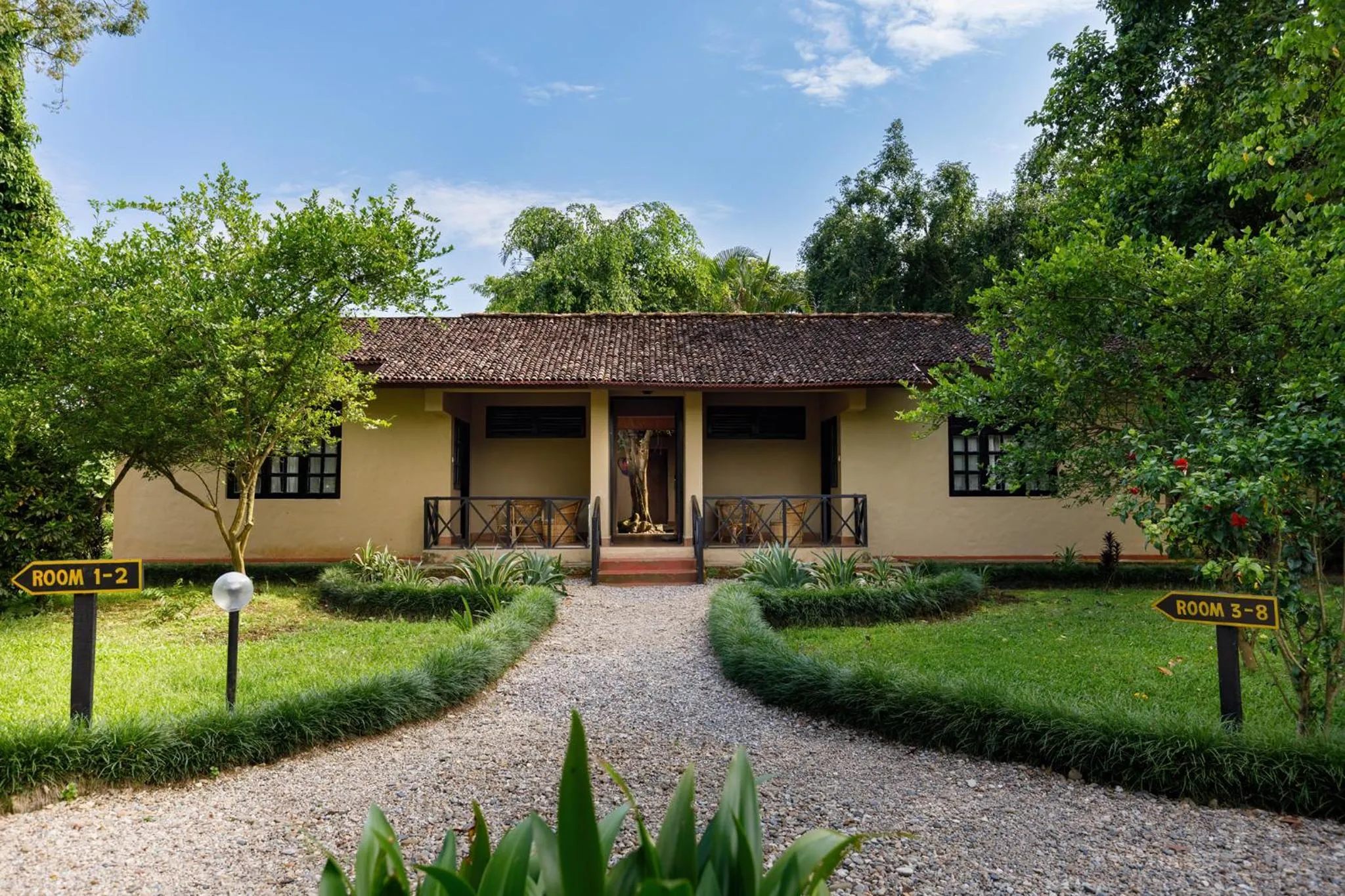 Property building in Green Mansions Jungle Resort