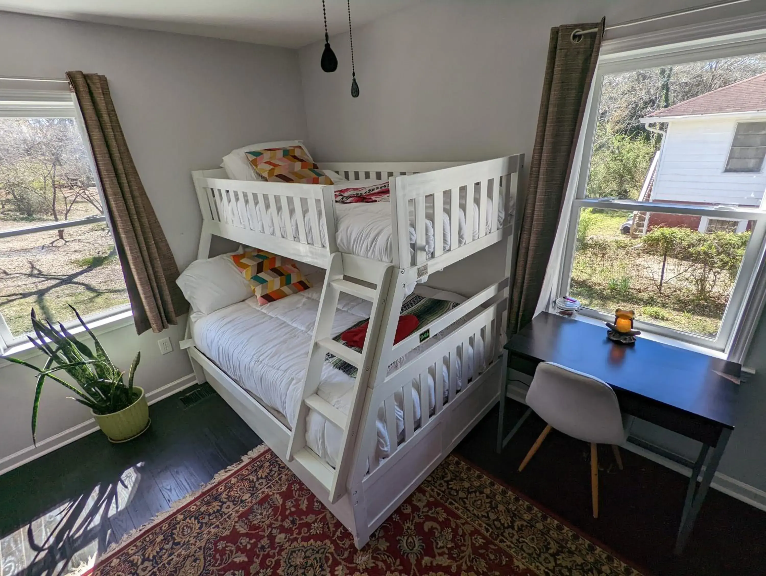 4-Bed Female Dormitory Room in eKstasis Hostel & Urban Farm 4-Bed Female Dormitory Room in eKstasis Hostel & Urban Farm