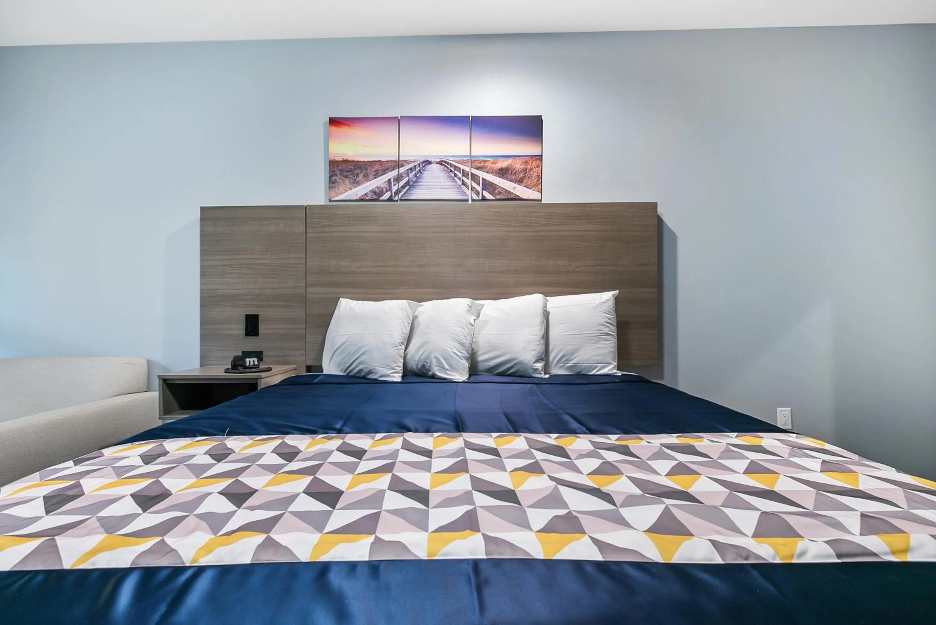 Bed in El Delfín Lodge