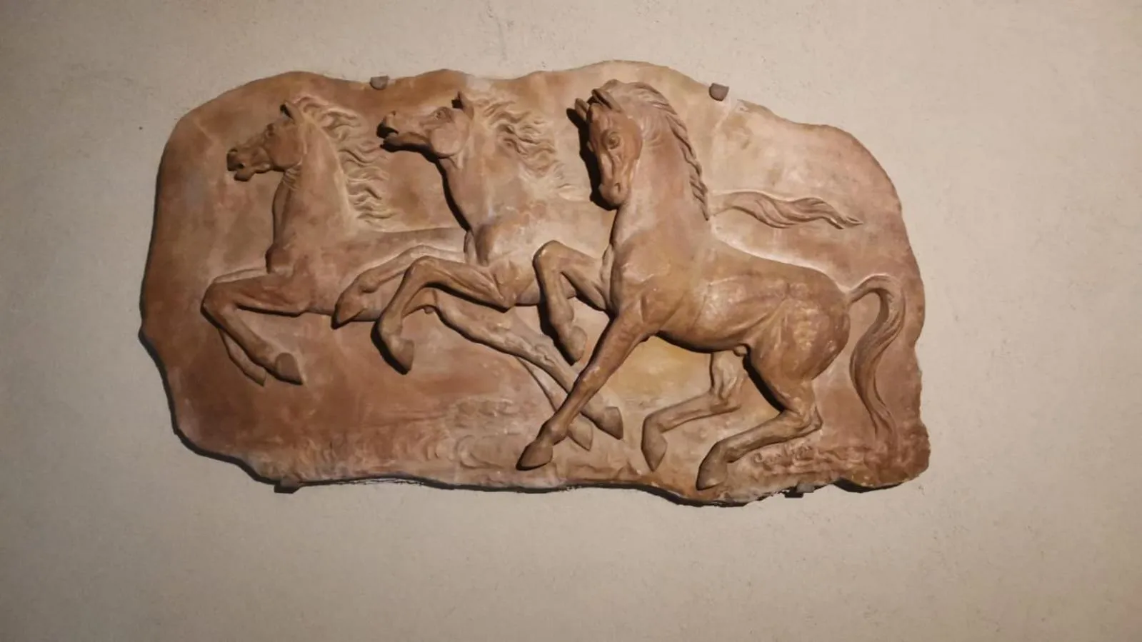 LT - Room's Bed & Living