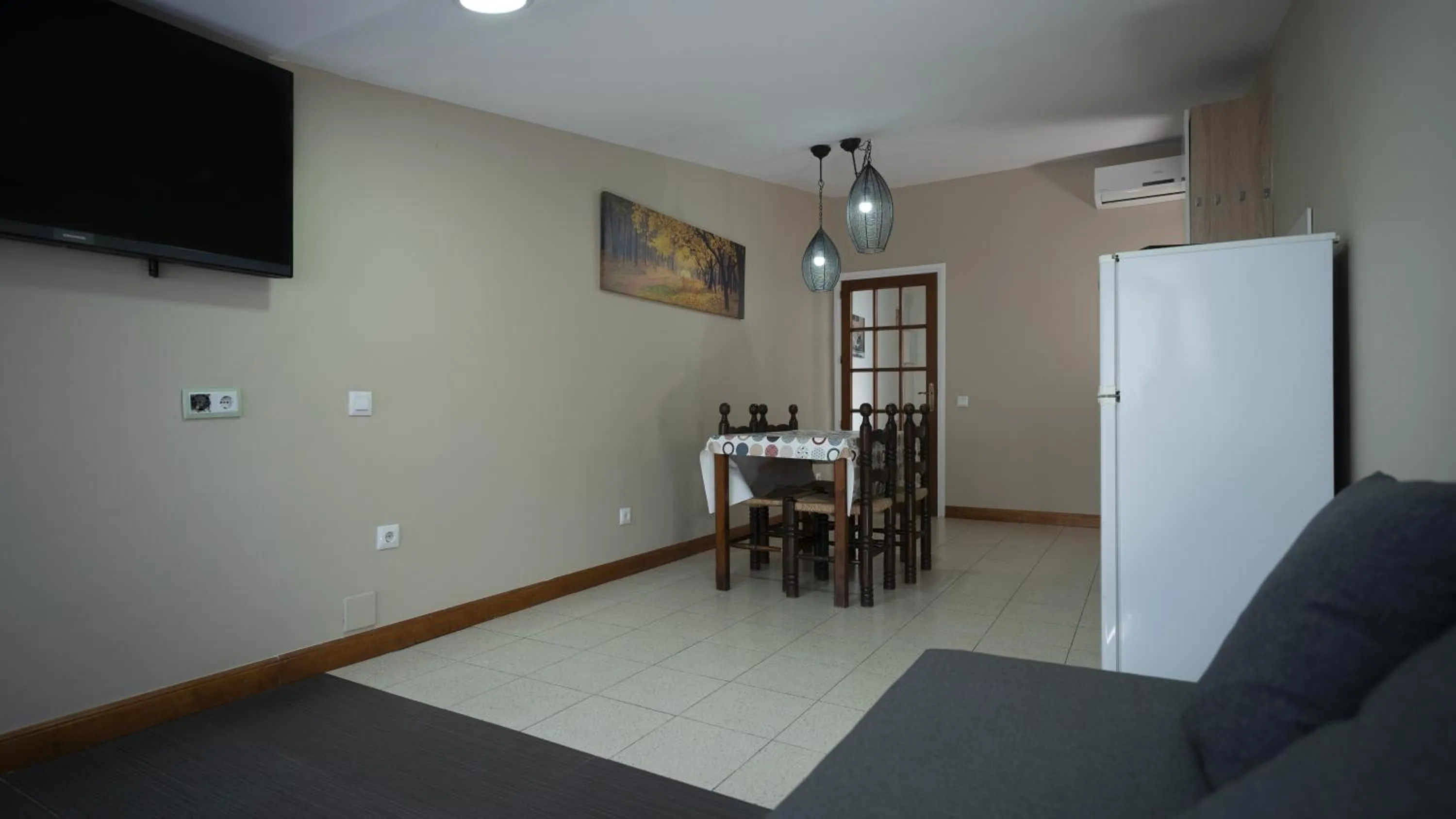 Dining area in Hostal La Premsa