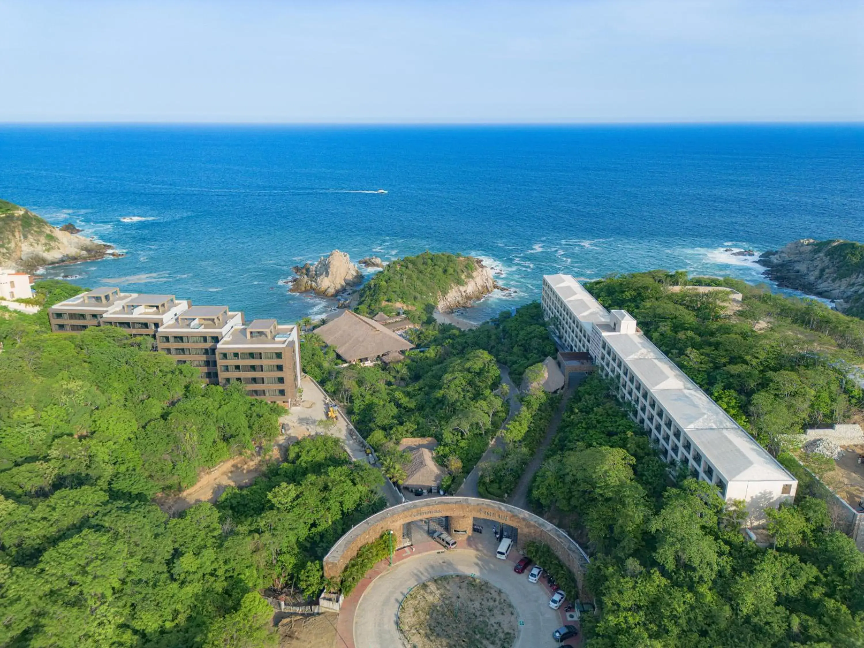 Property building in Coral Blue Huatulco All Inclusive Property building in Coral Blue Huatulco All Inclusive