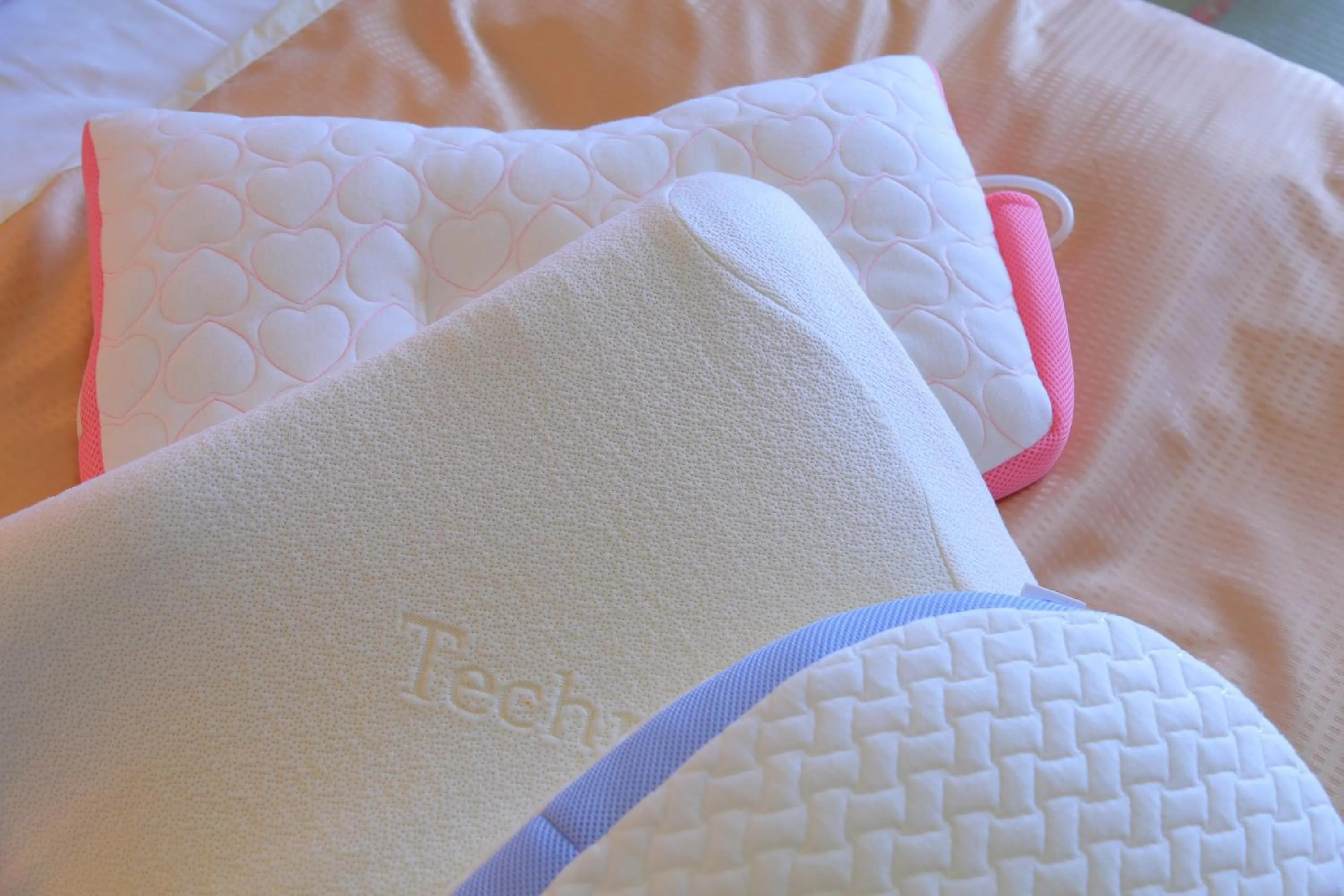 Bed in Lake Side Hotel Minatoya