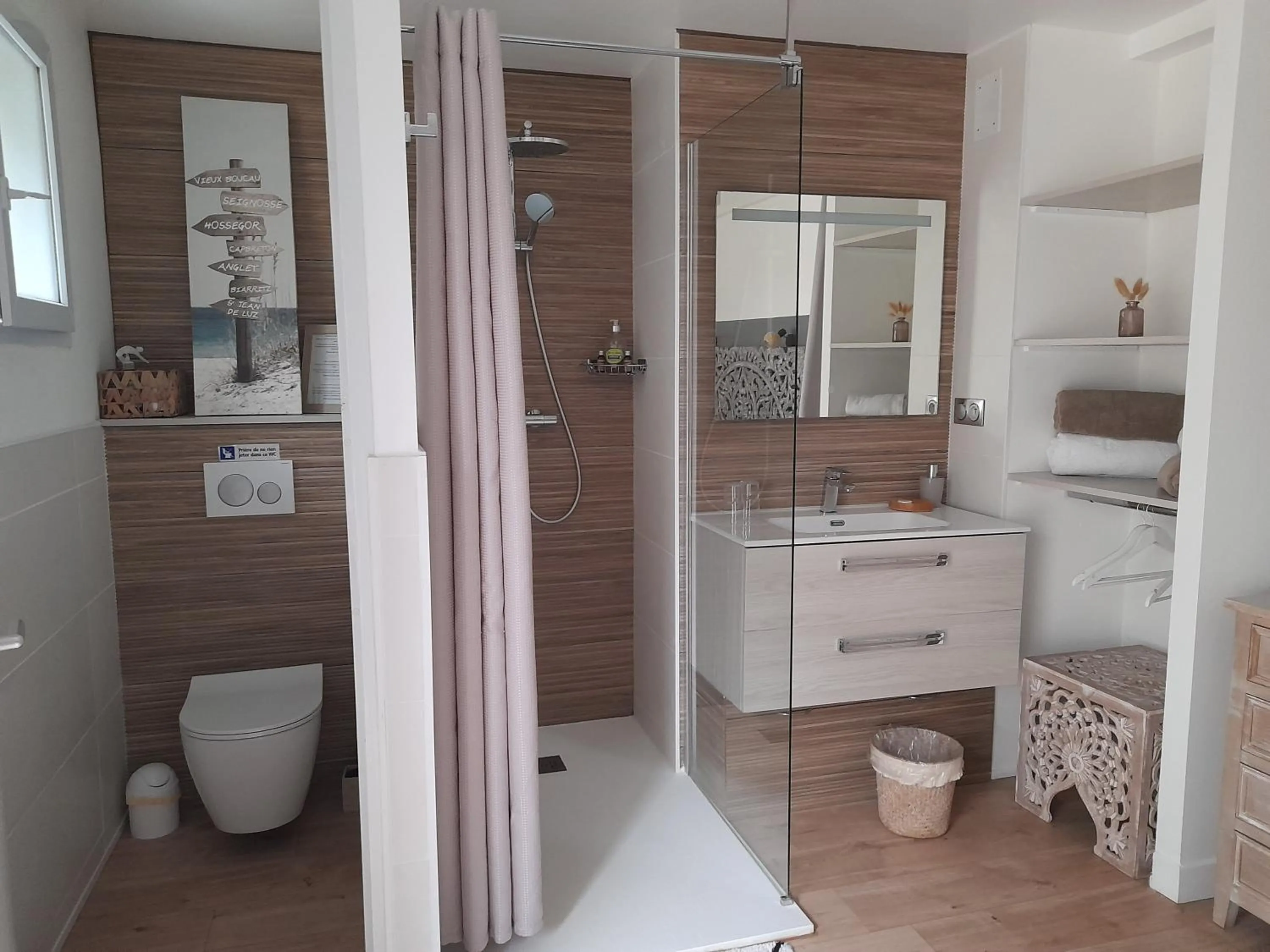 Bathroom in La Clairière du Seignanx