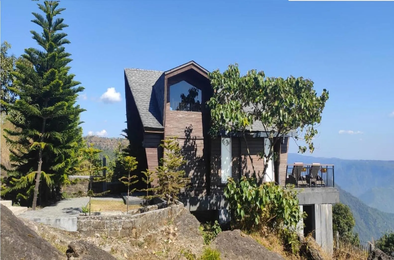 Property building in Polo Cherrapunjee Resort