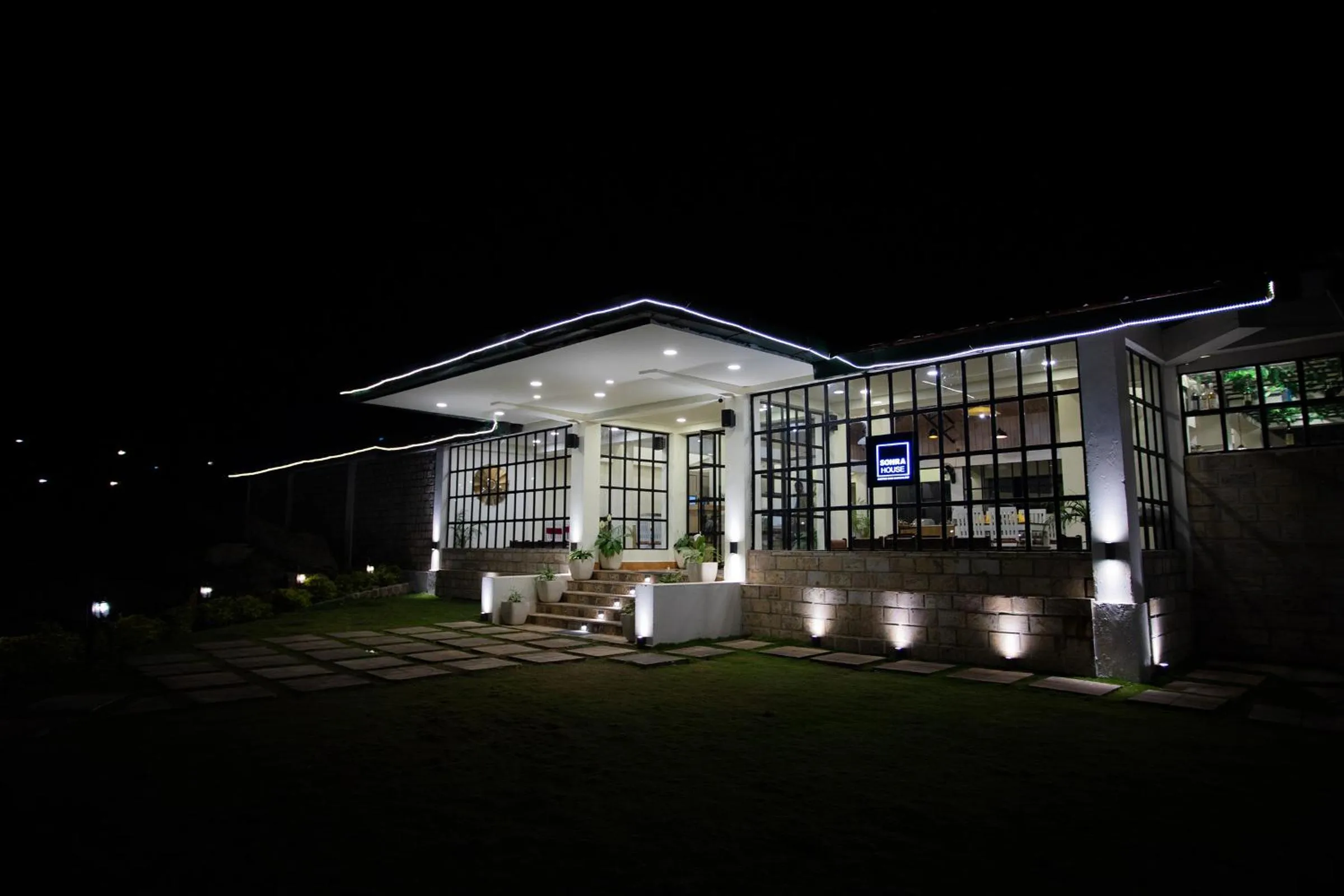 Restaurant/places to eat in Polo Cherrapunjee Resort