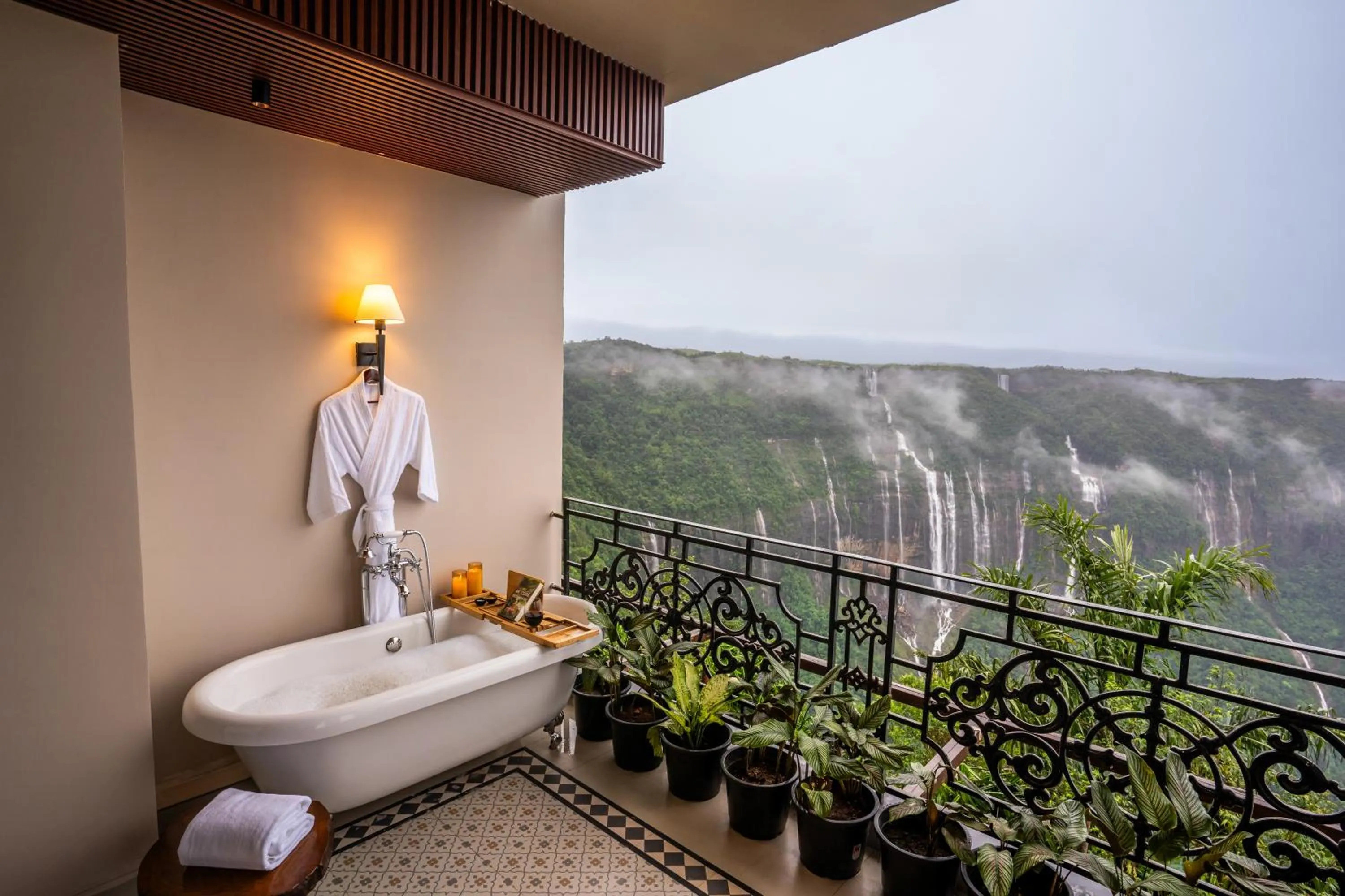 Mountain view in Polo Cherrapunjee Resort