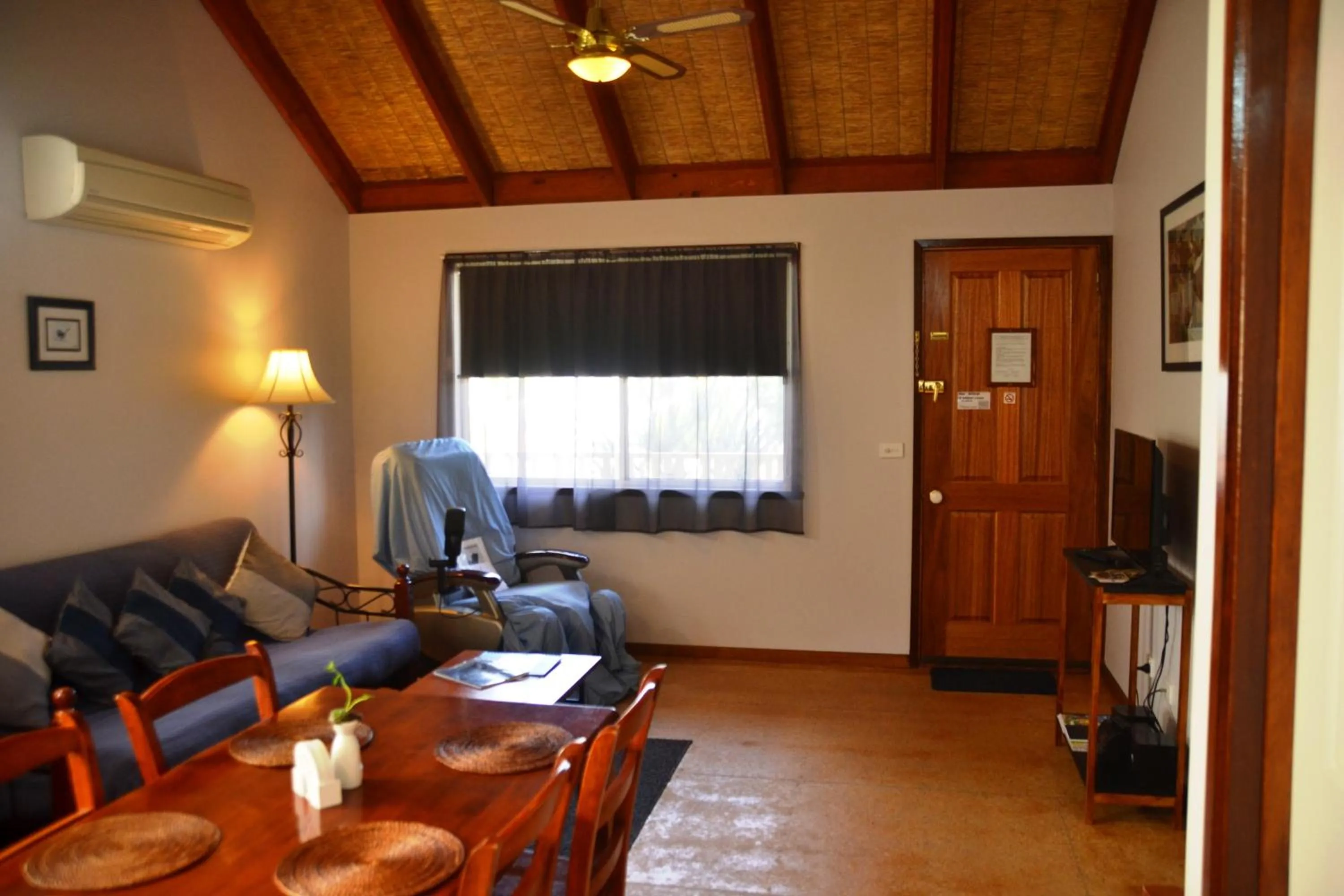 Living room in Avoca Cottages VICTORIA