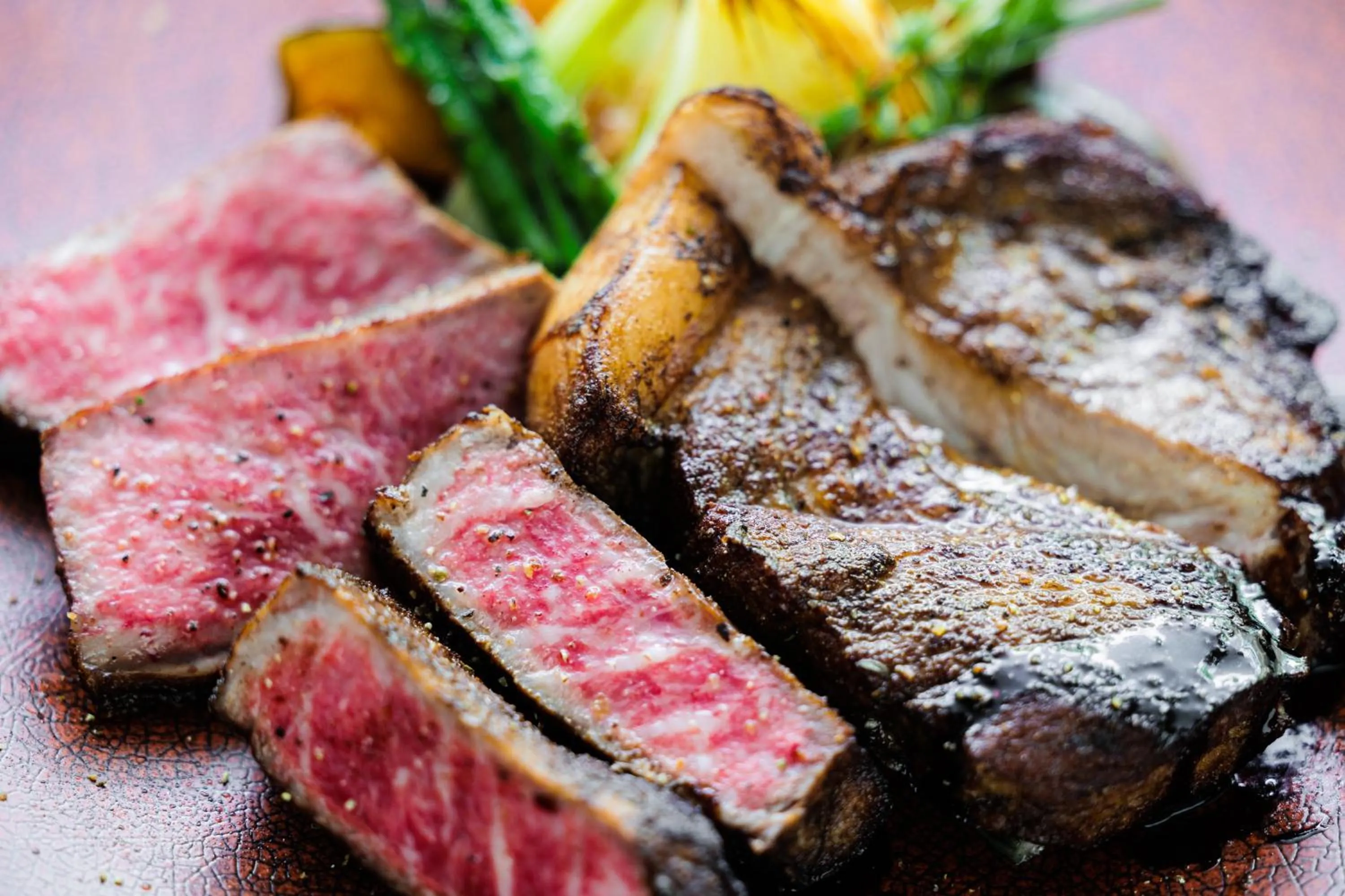 Dinner in Phoenix Chalets by HHG