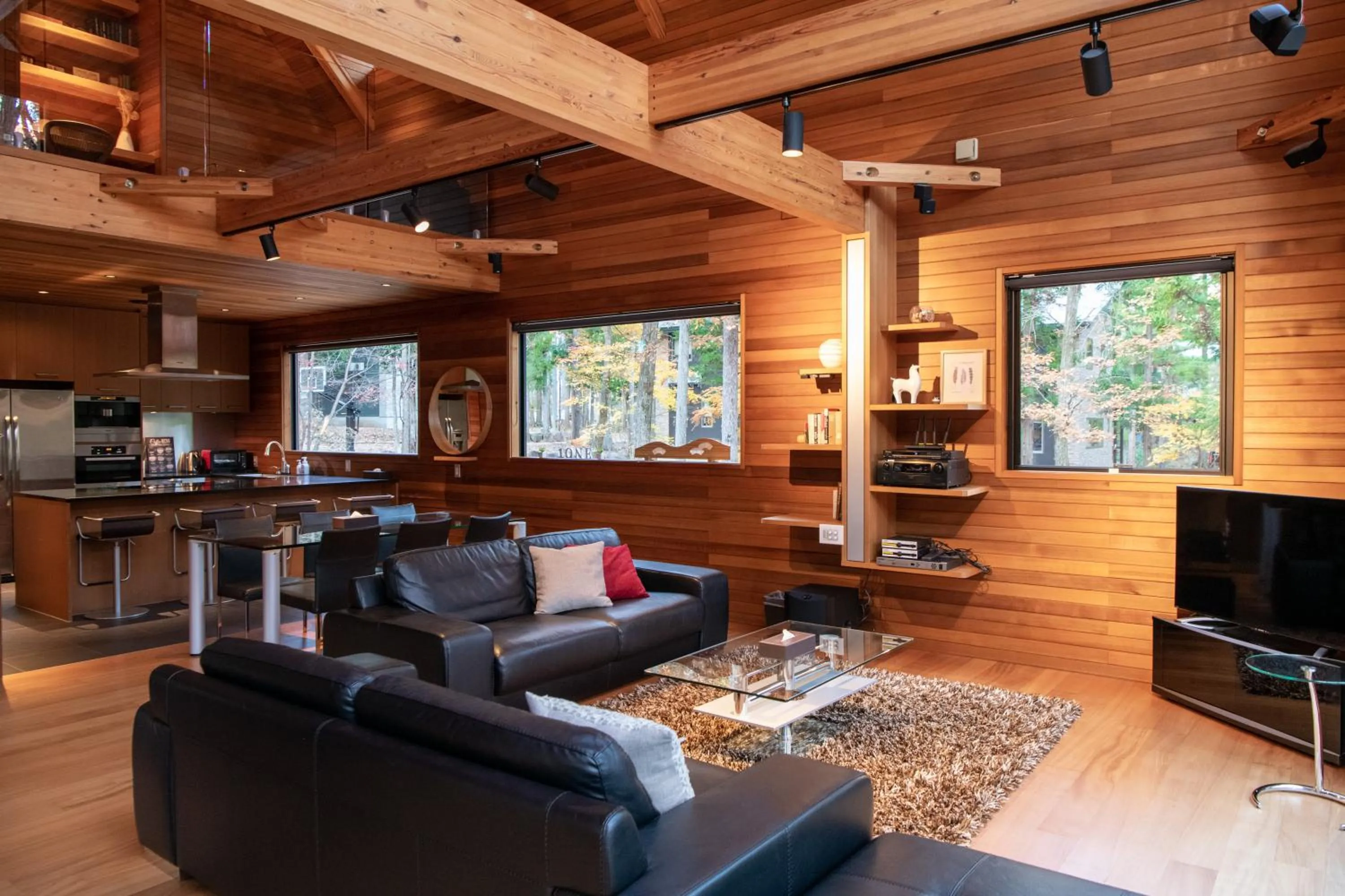 Living room in Phoenix Chalets by HHG