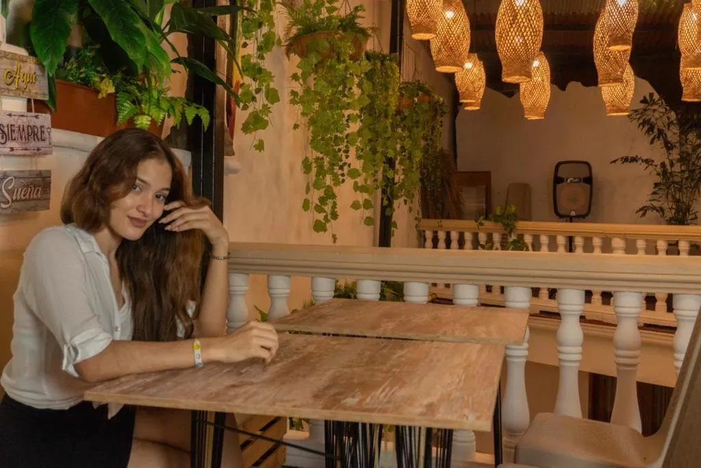 Restaurant/places to eat in Candilejo Hotel Boutique