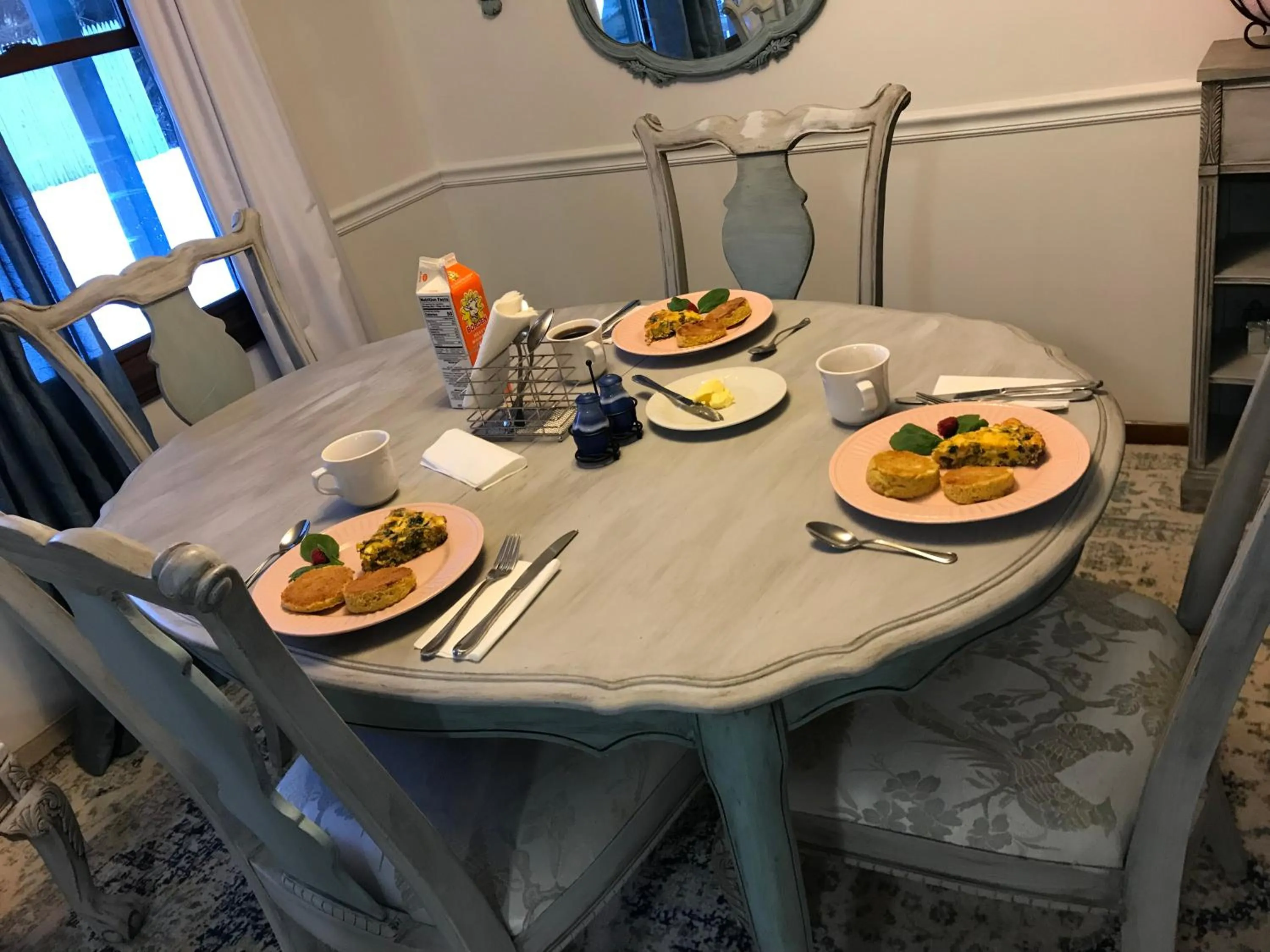 Dining area in Hope Bed and Breakfast