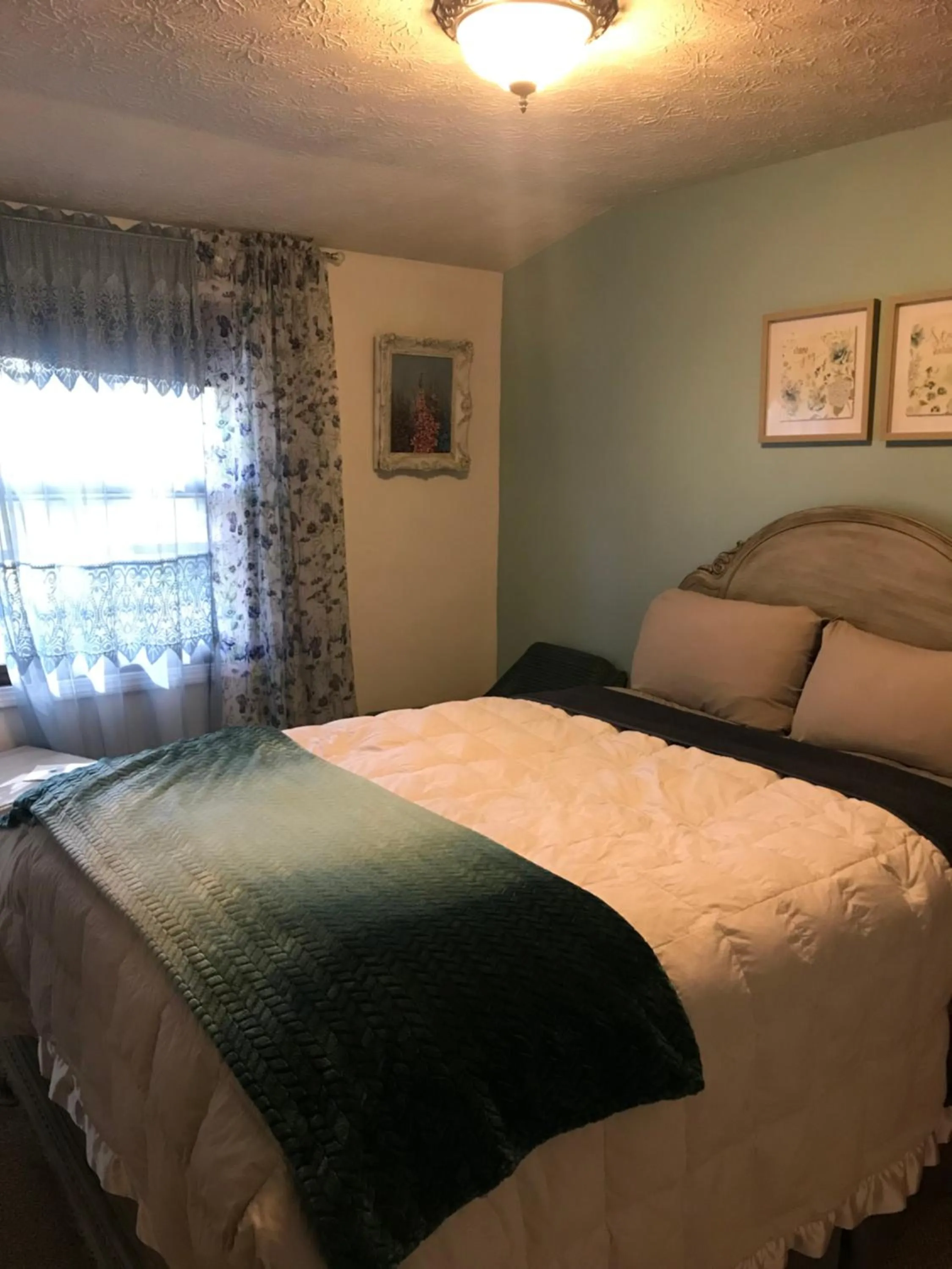 Bed in Hope Bed and Breakfast