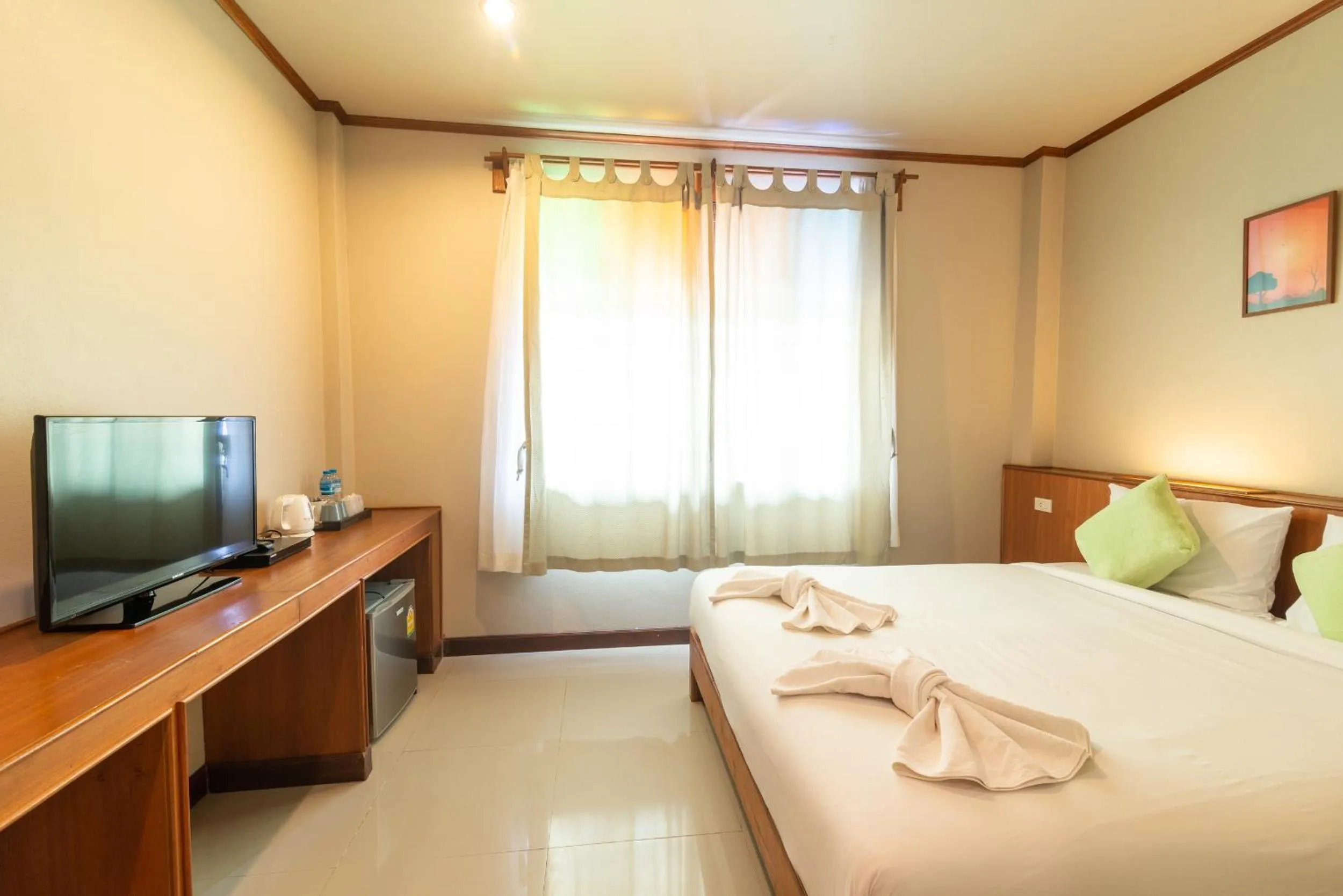 TV and multimedia, Bed in Medio De Pai