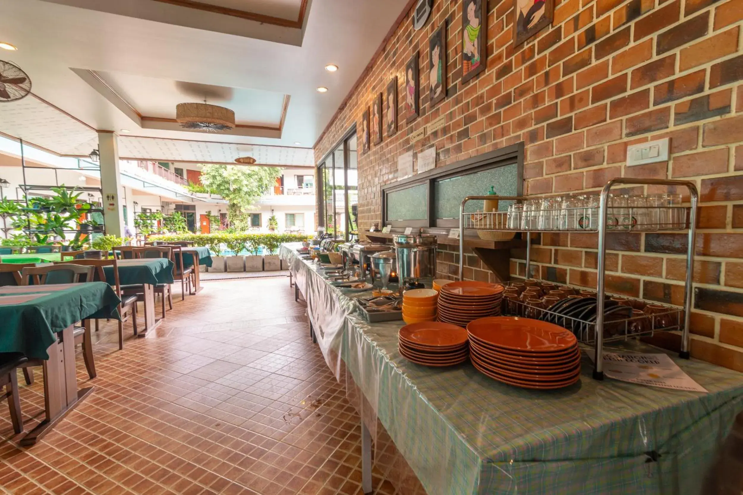 Restaurant/places to eat in Medio De Pai Restaurant/places to eat in Medio De Pai