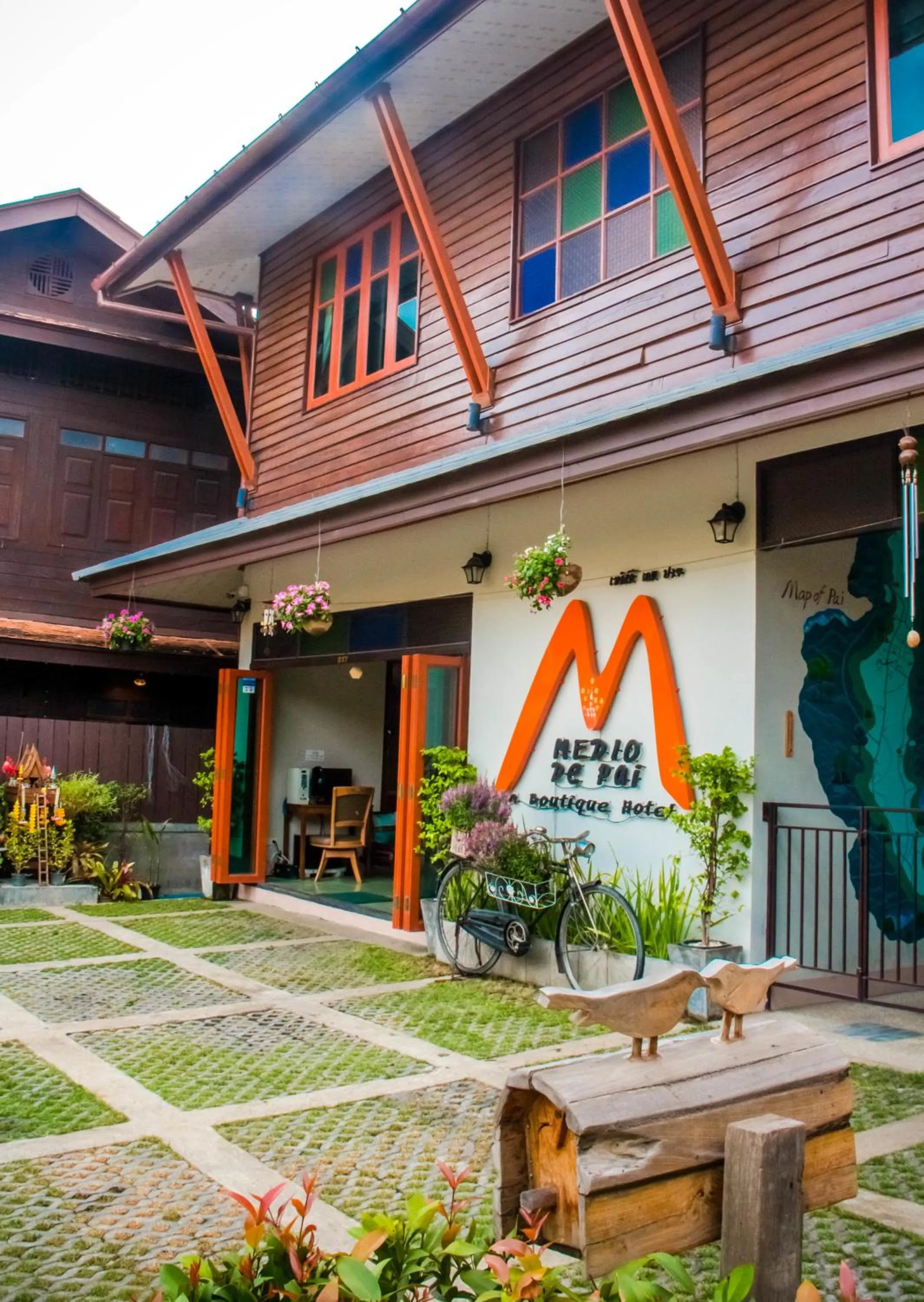 Facade/entrance in Medio De Pai