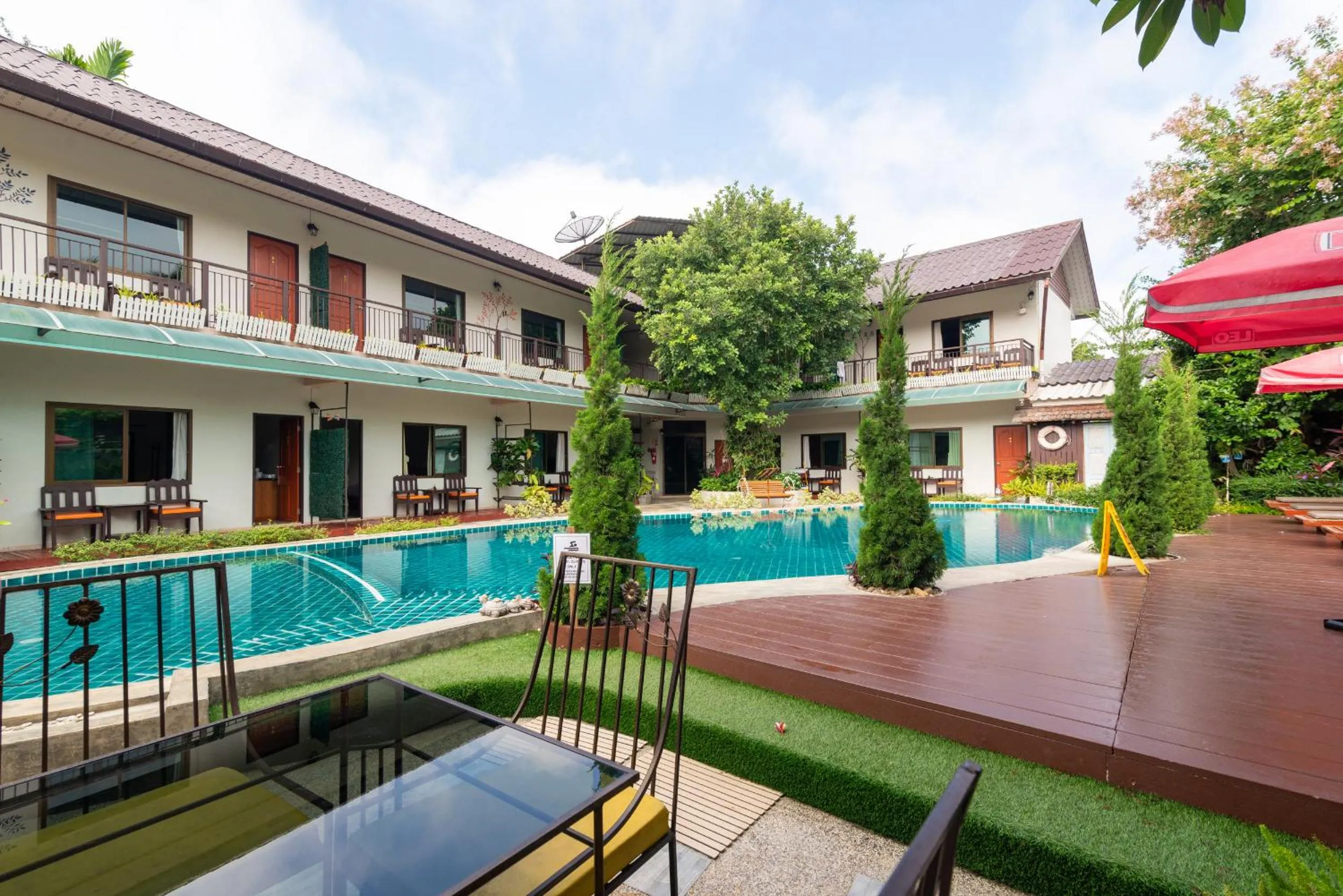 Property building in Medio De Pai