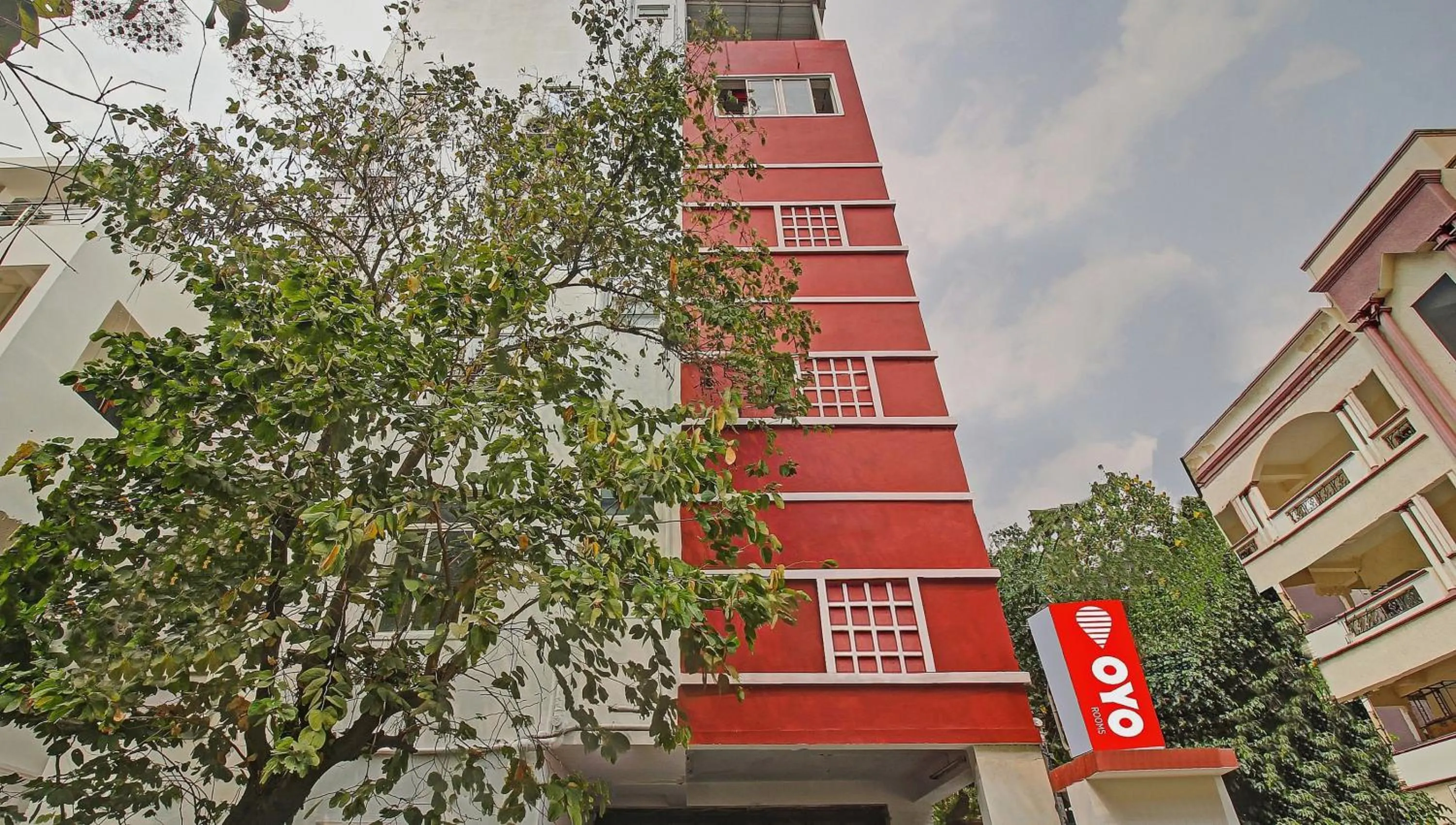 Facade/entrance in Hotel O Sri Residency Near Hyderabad Central