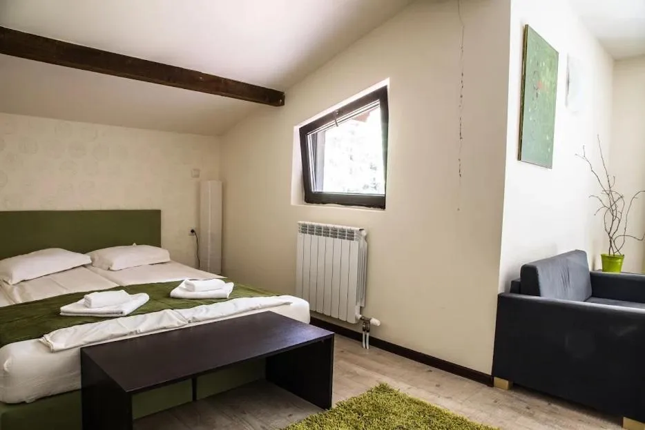 Bed in RILA 6ATO Hotel & Restaurant