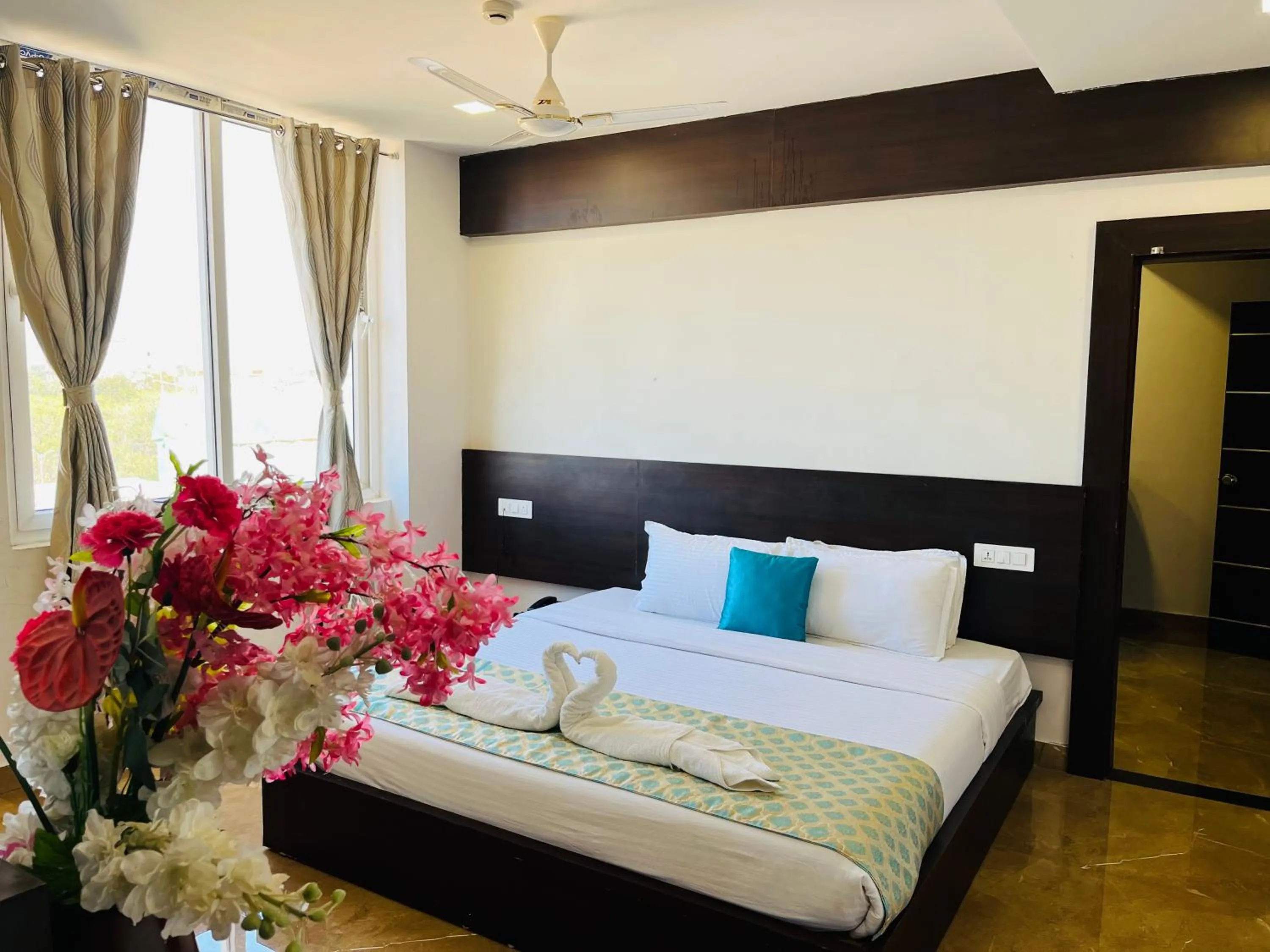 Bedroom in Hotel Elite By Signature Group