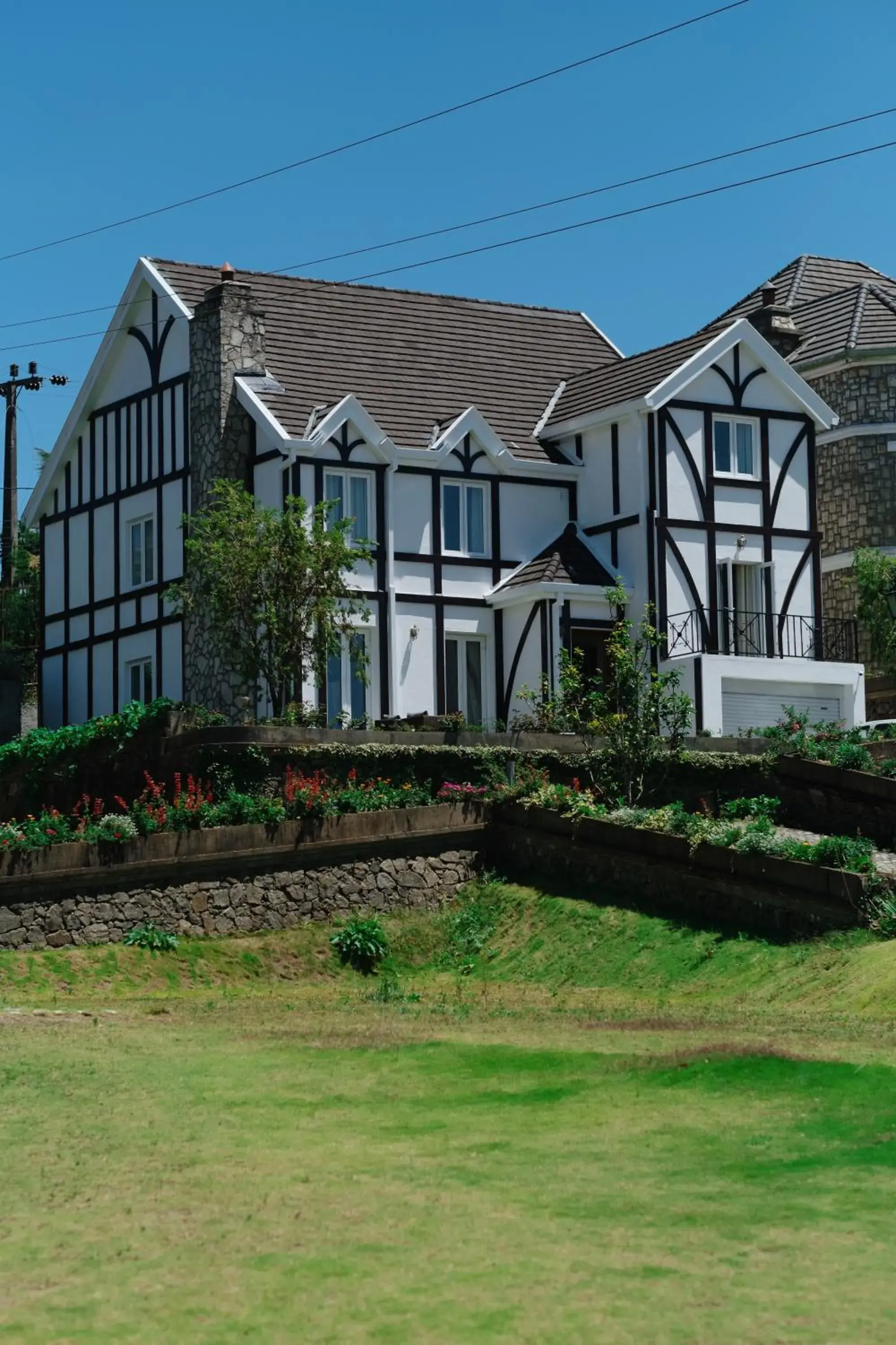 Villa in Tudor Barn - Little England Cottages Villa in Tudor Barn - Little England Cottages