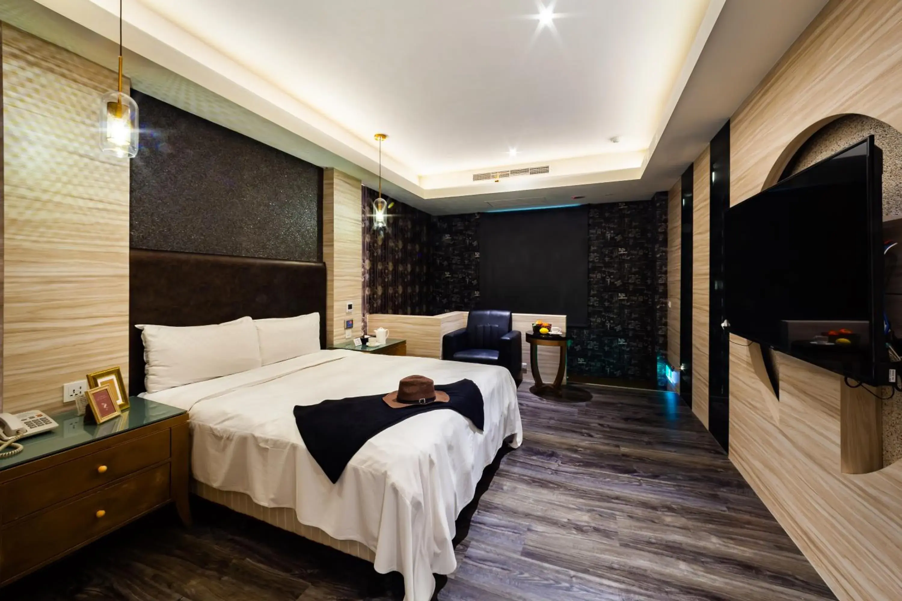 Bed in All Fun Business Hotel Bed in All Fun Business Hotel