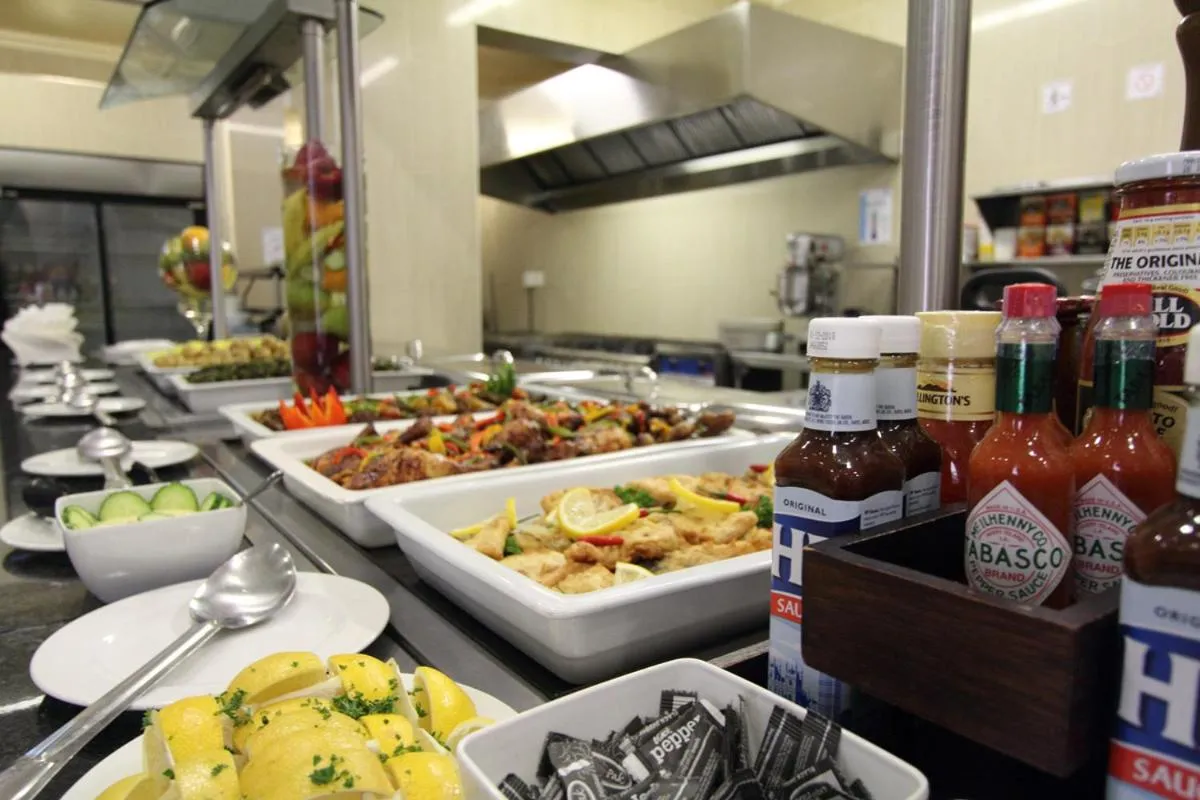 Restaurant/places to eat in VMCC