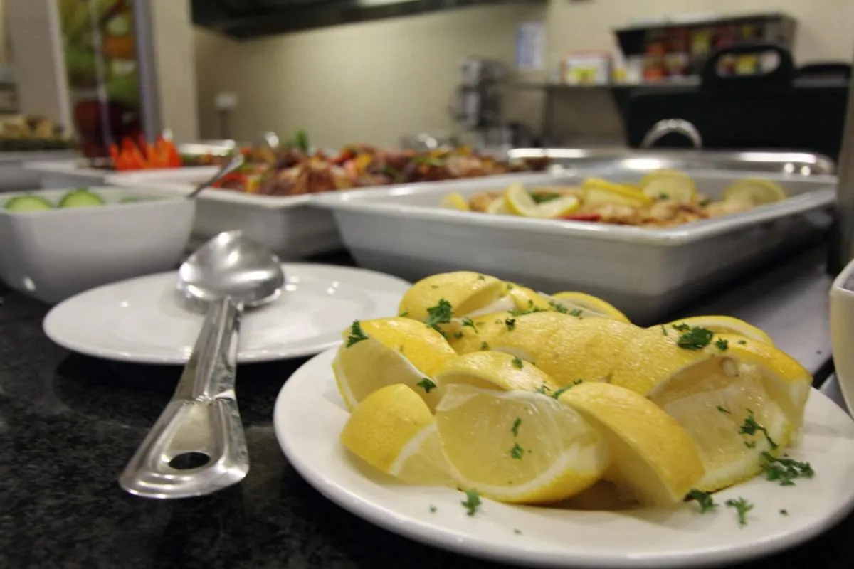 Restaurant/places to eat in VMCC