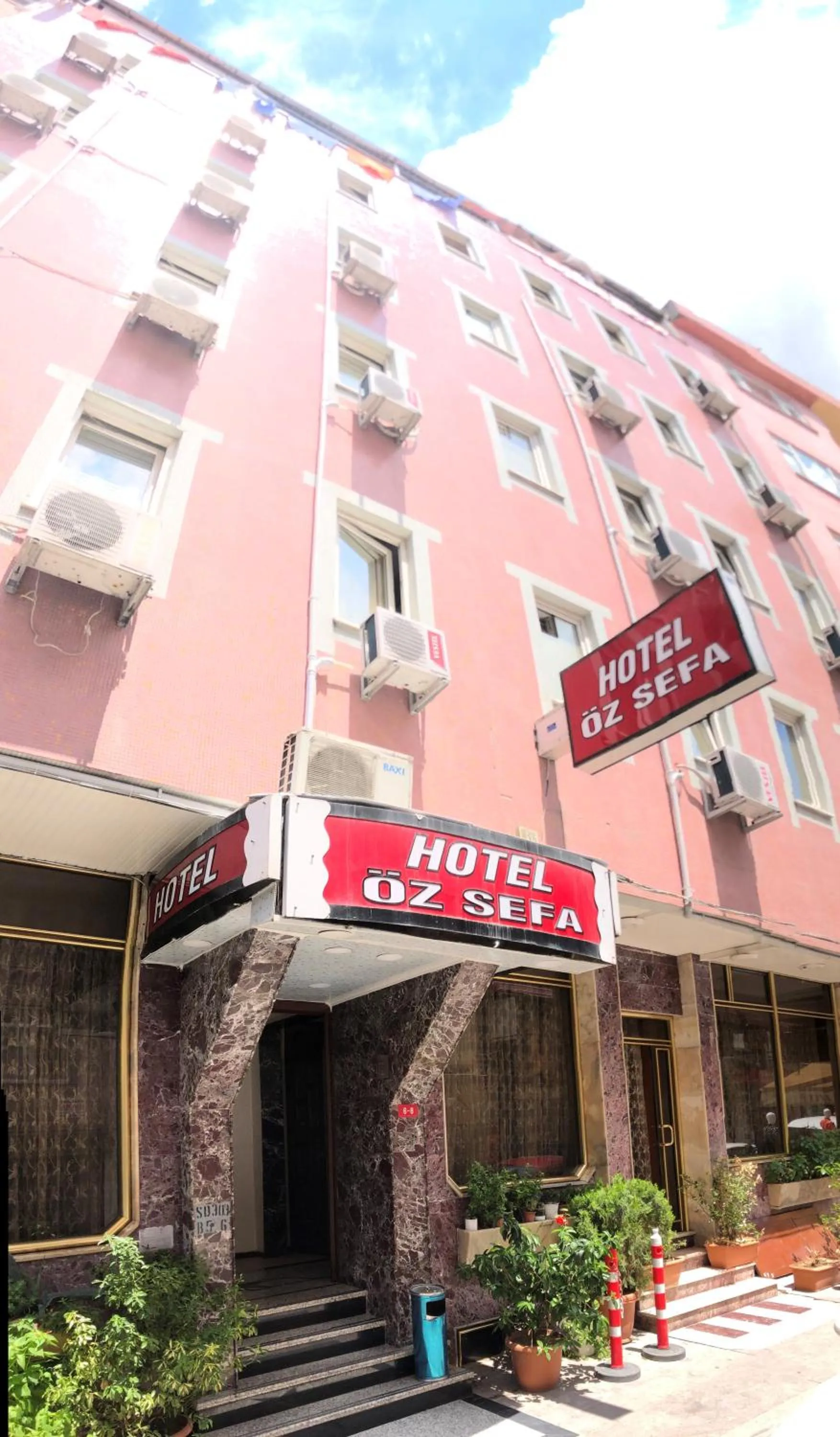 Property building in HOTEL ÖZSEFA