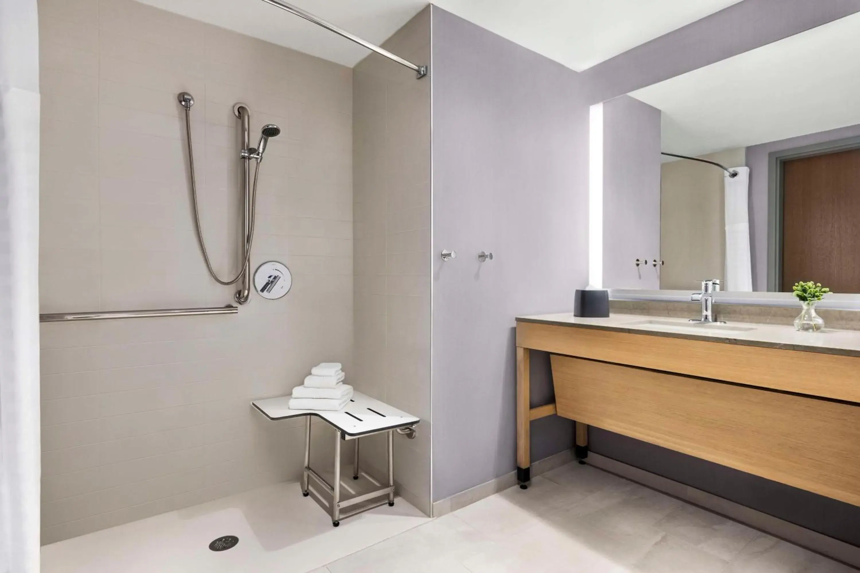 Bathroom in Hyatt Place Virginia Beach Oceanfront Bathroom in Hyatt Place Virginia Beach Oceanfront