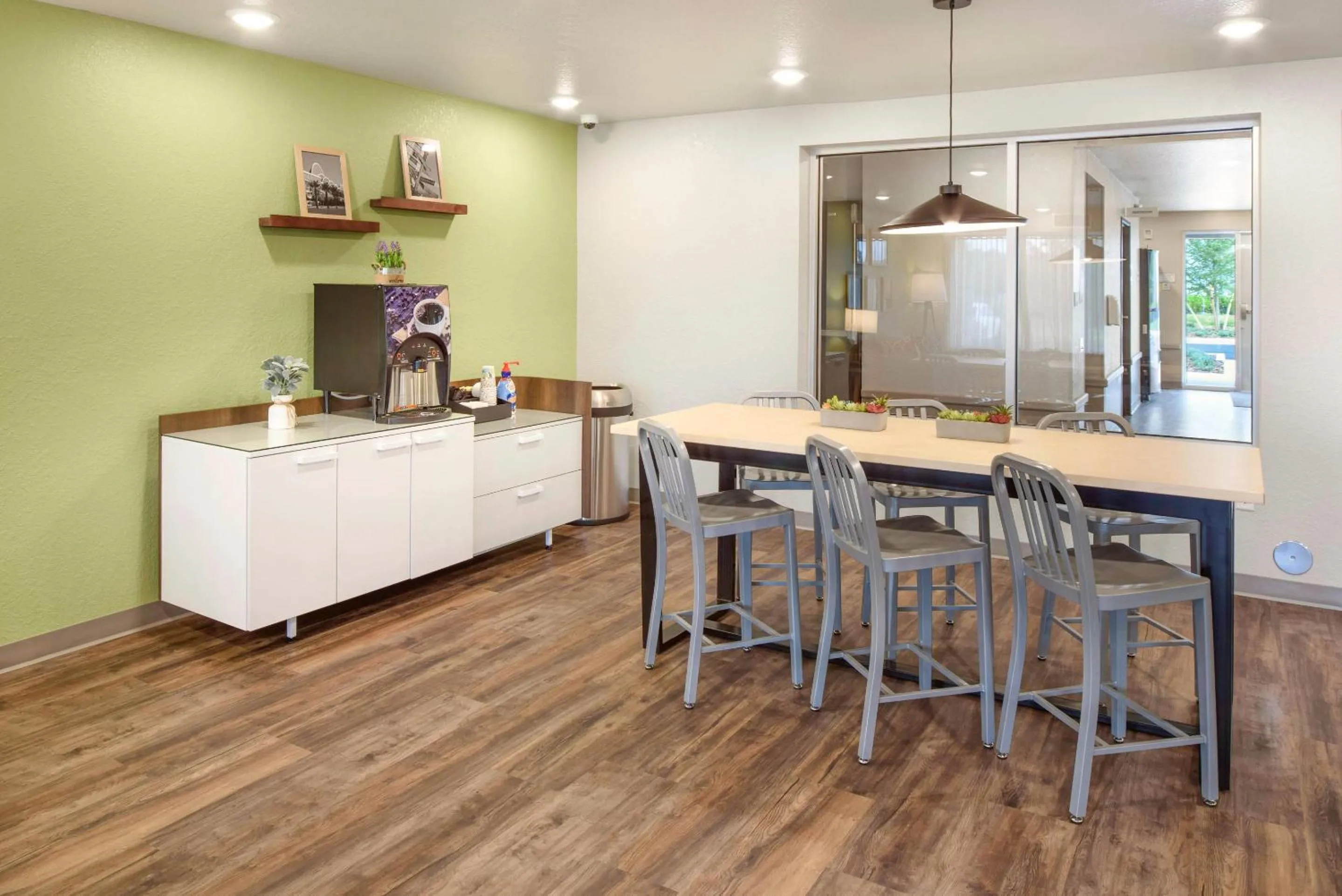 Lobby or reception in WoodSpring Suites Orlando I-4 & Convention Center