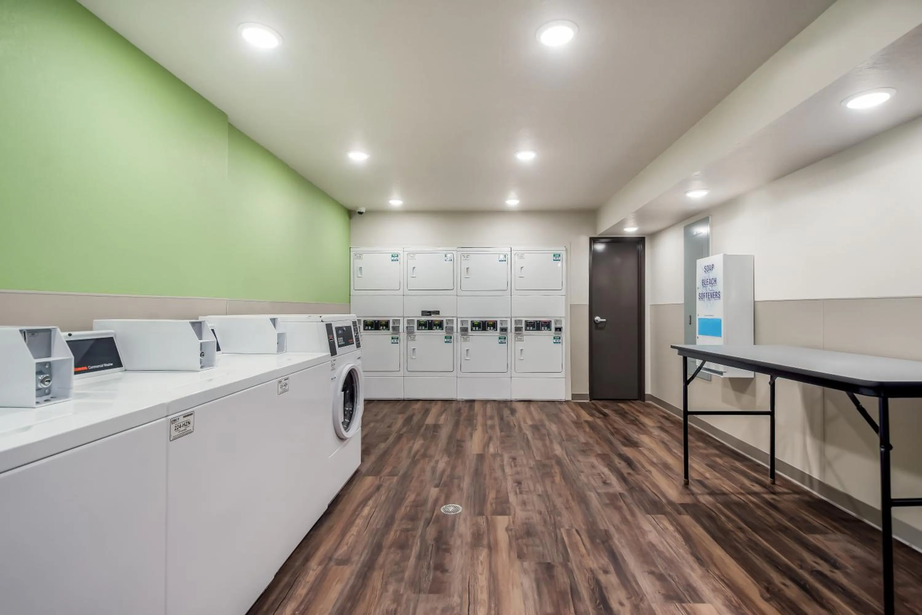 laundry in WoodSpring Suites Orlando I-4 & Convention Center
