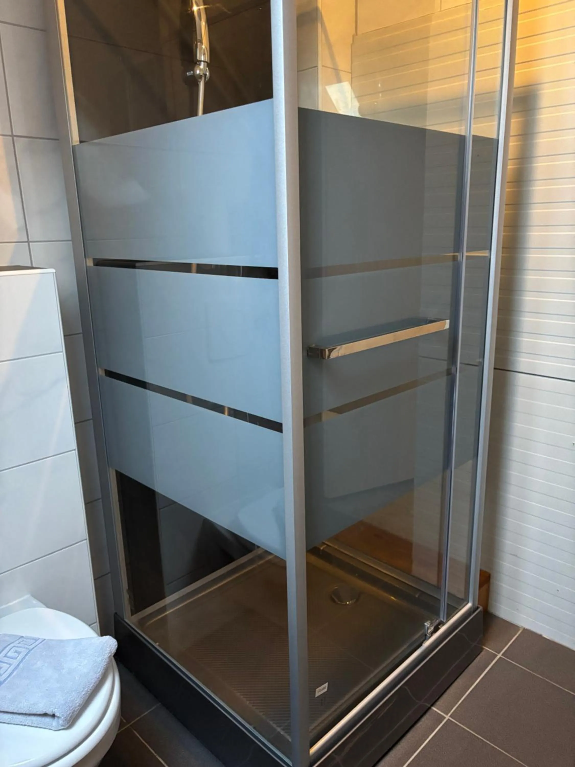 Bathroom in Budgethotel Stadtbett Wolfsburg