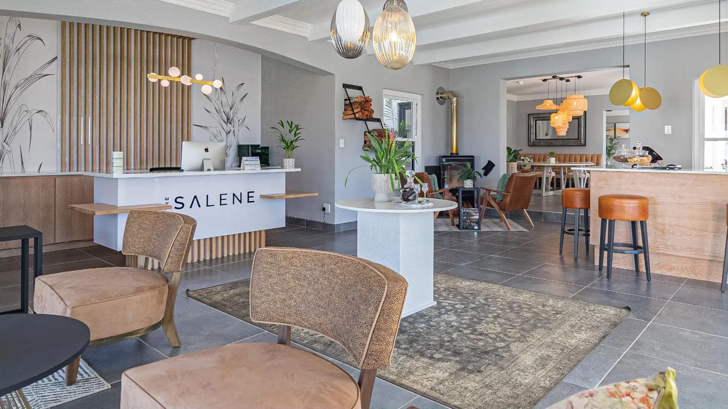 Lobby or reception in The Salene Hotel & Apartments