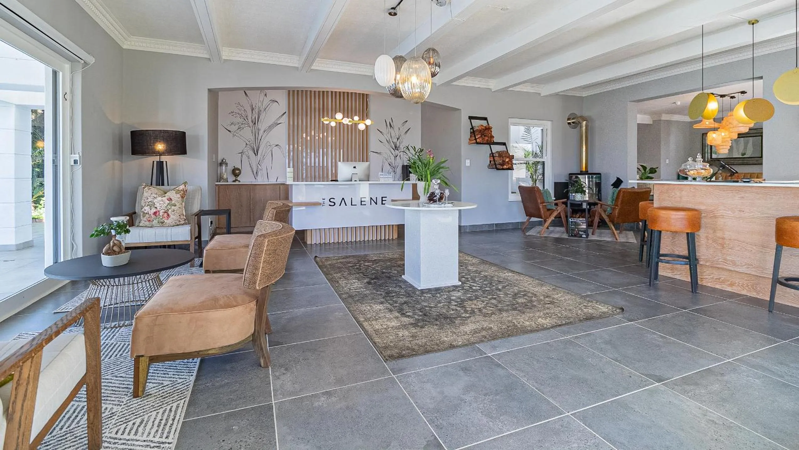 Lobby or reception in The Salene Hotel & Apartments
