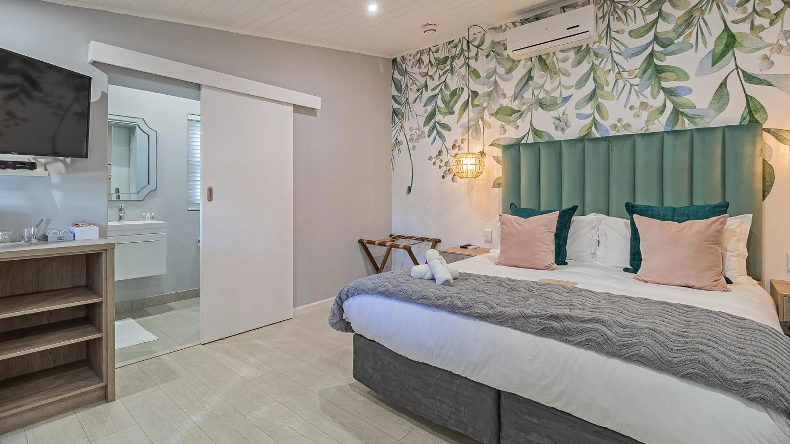 King Room with Terrace in The Salene Hotel & Cottages