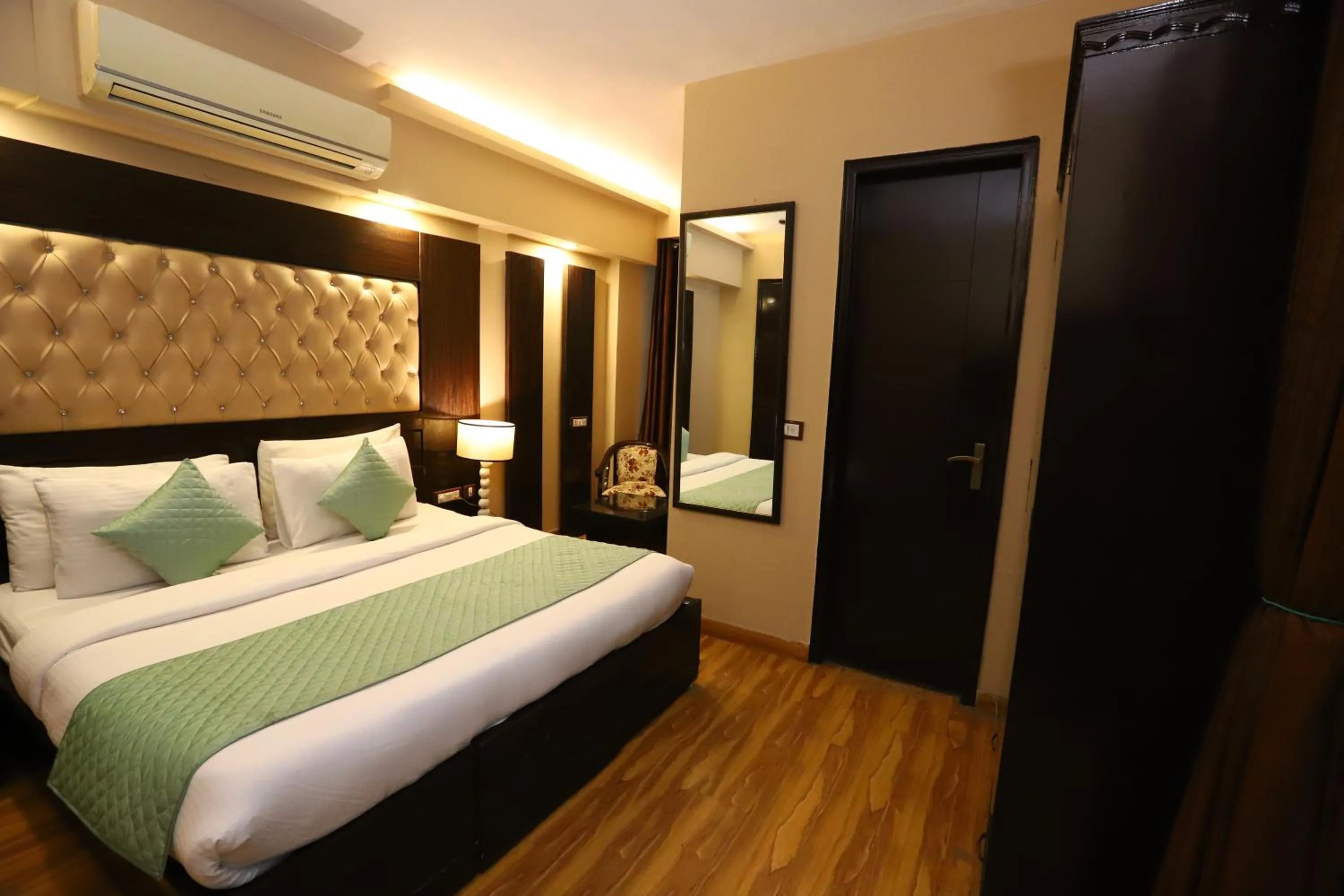 Bed in Hotel Palm Grand Naraina New Delhi - Couple Friendly Local IDs Accepted