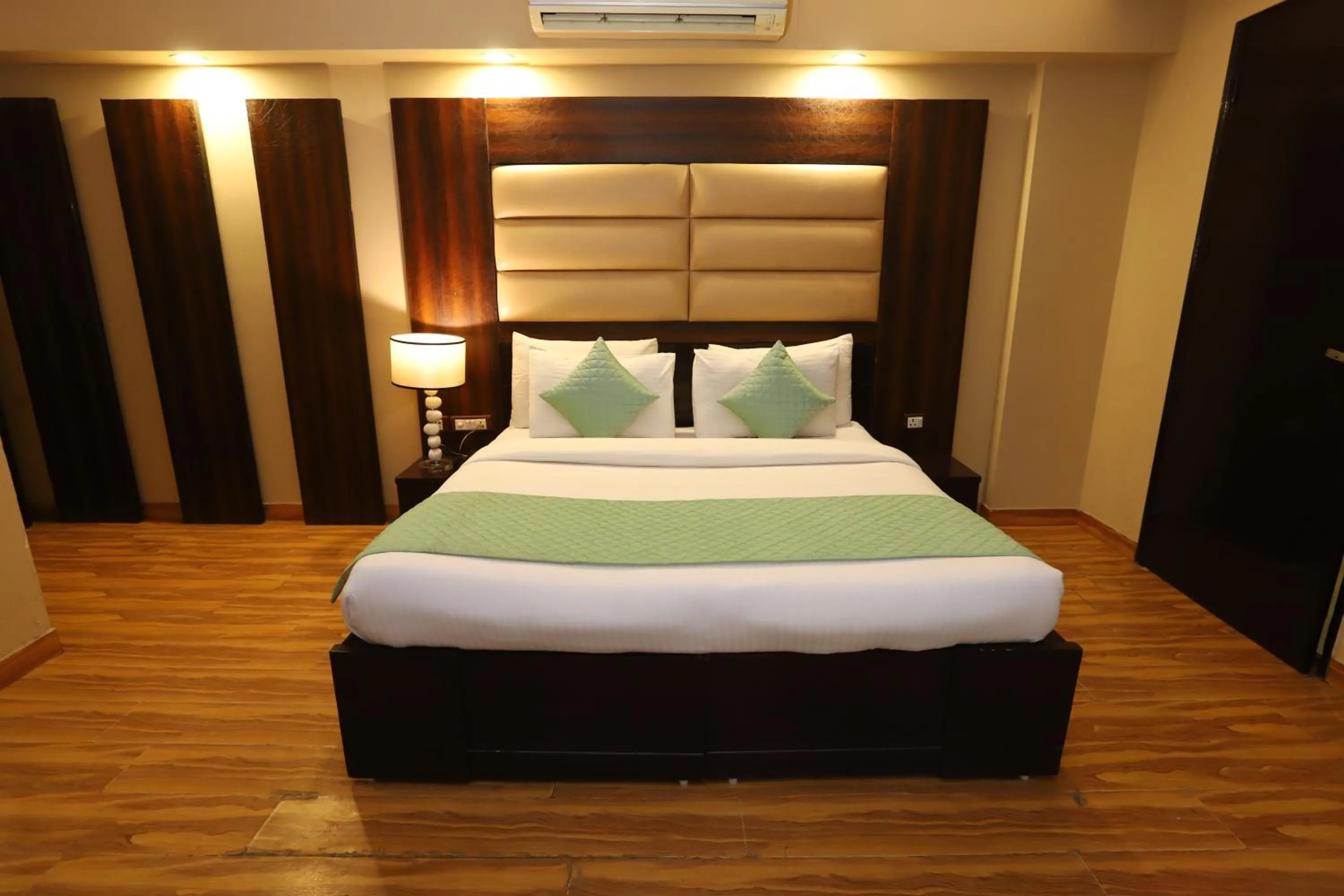 Bed in Hotel Palm Grand Naraina New Delhi - Couple Friendly Local IDs Accepted