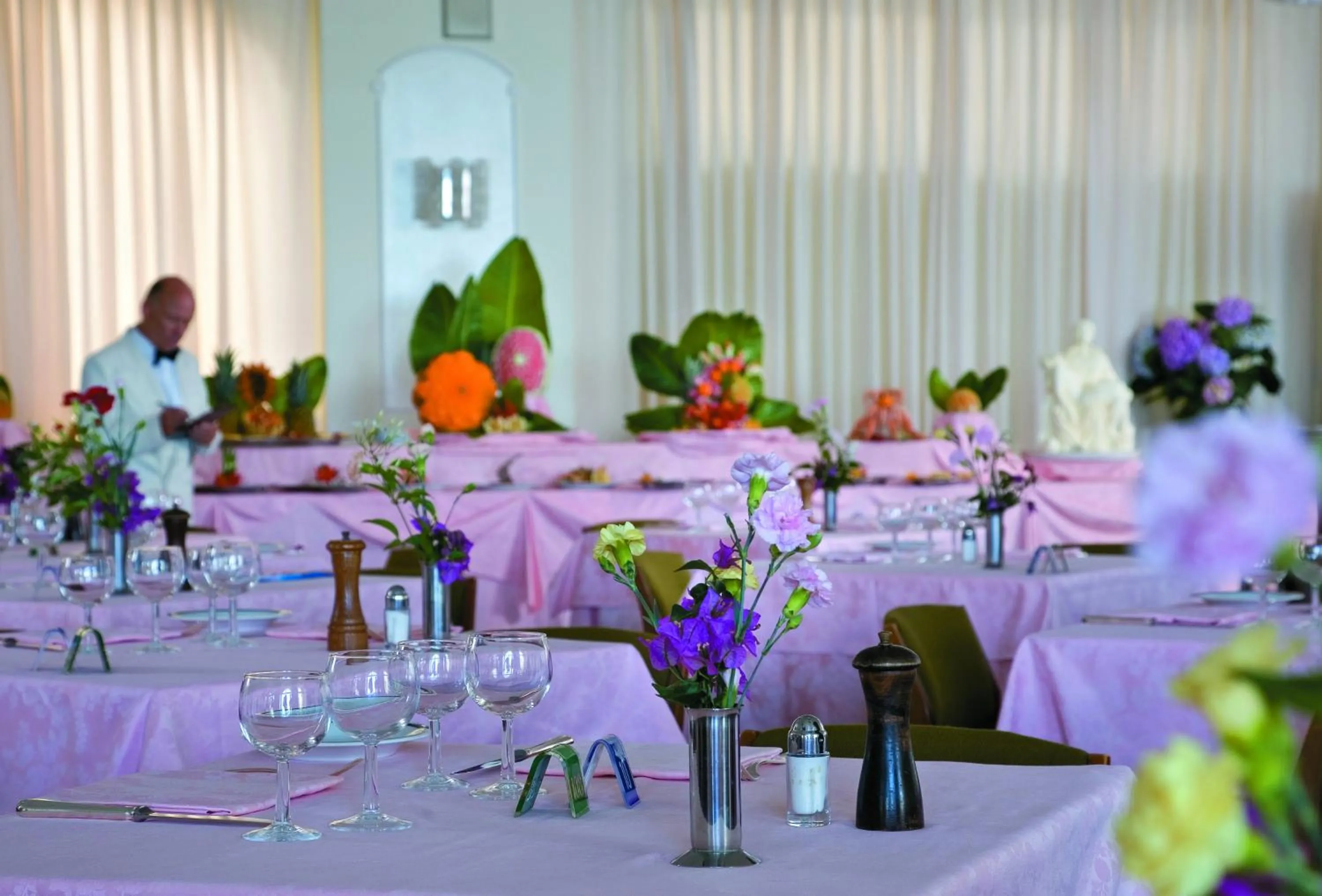 Restaurant/places to eat in Hotel Terme Alexander