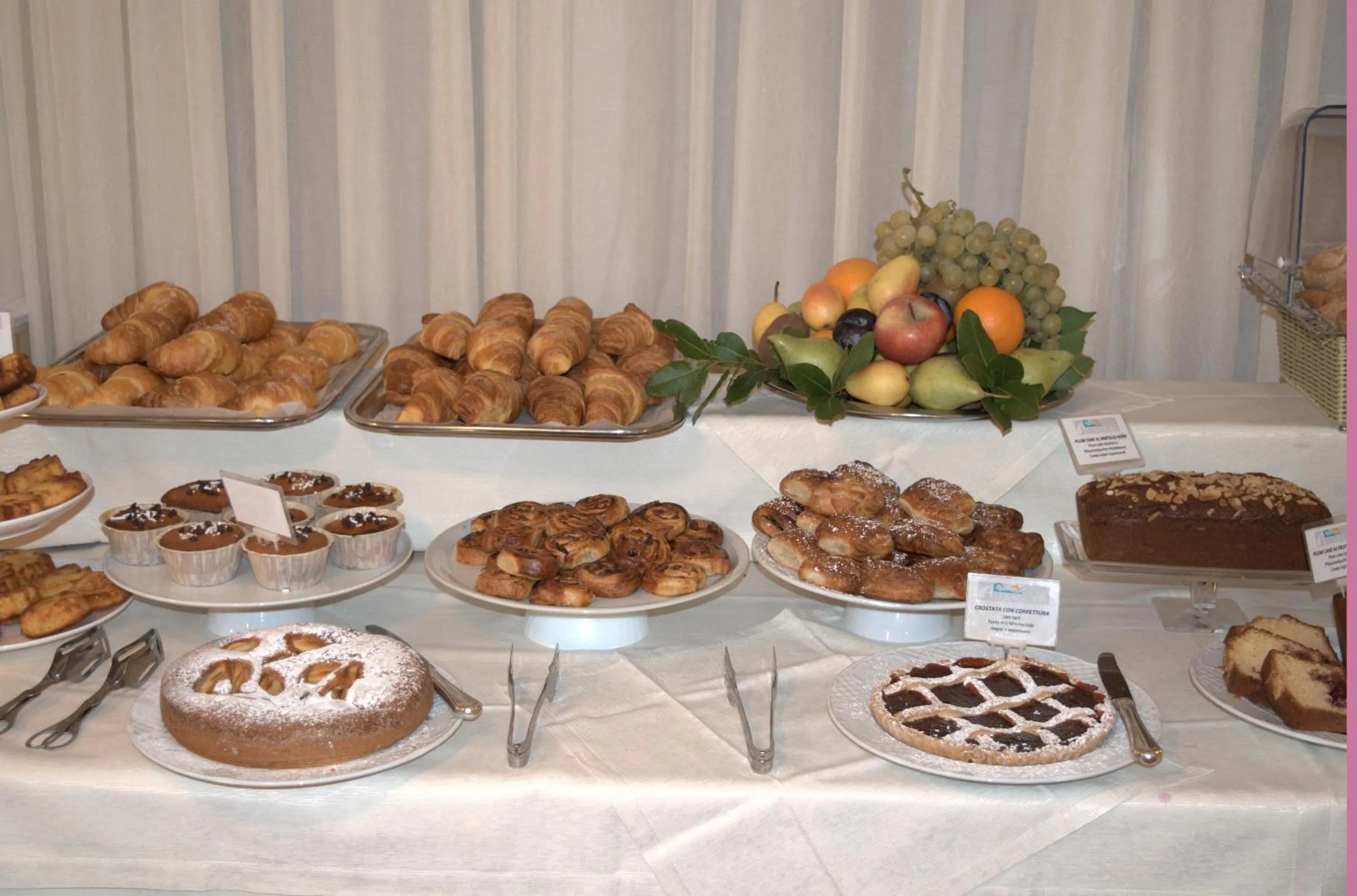 Continental breakfast in Hotel Terme Alexander
